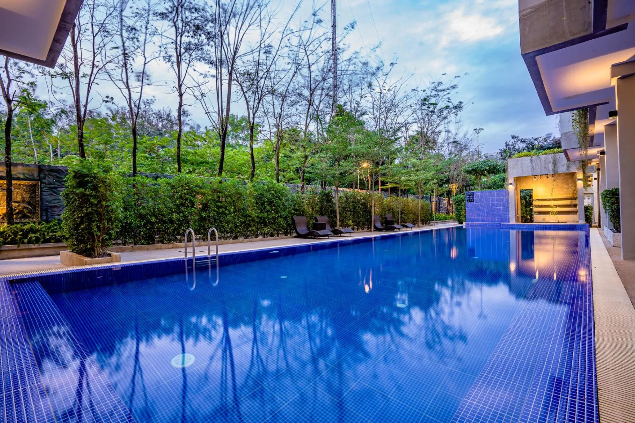 Garden view in Rainforest Hotel by NSUN