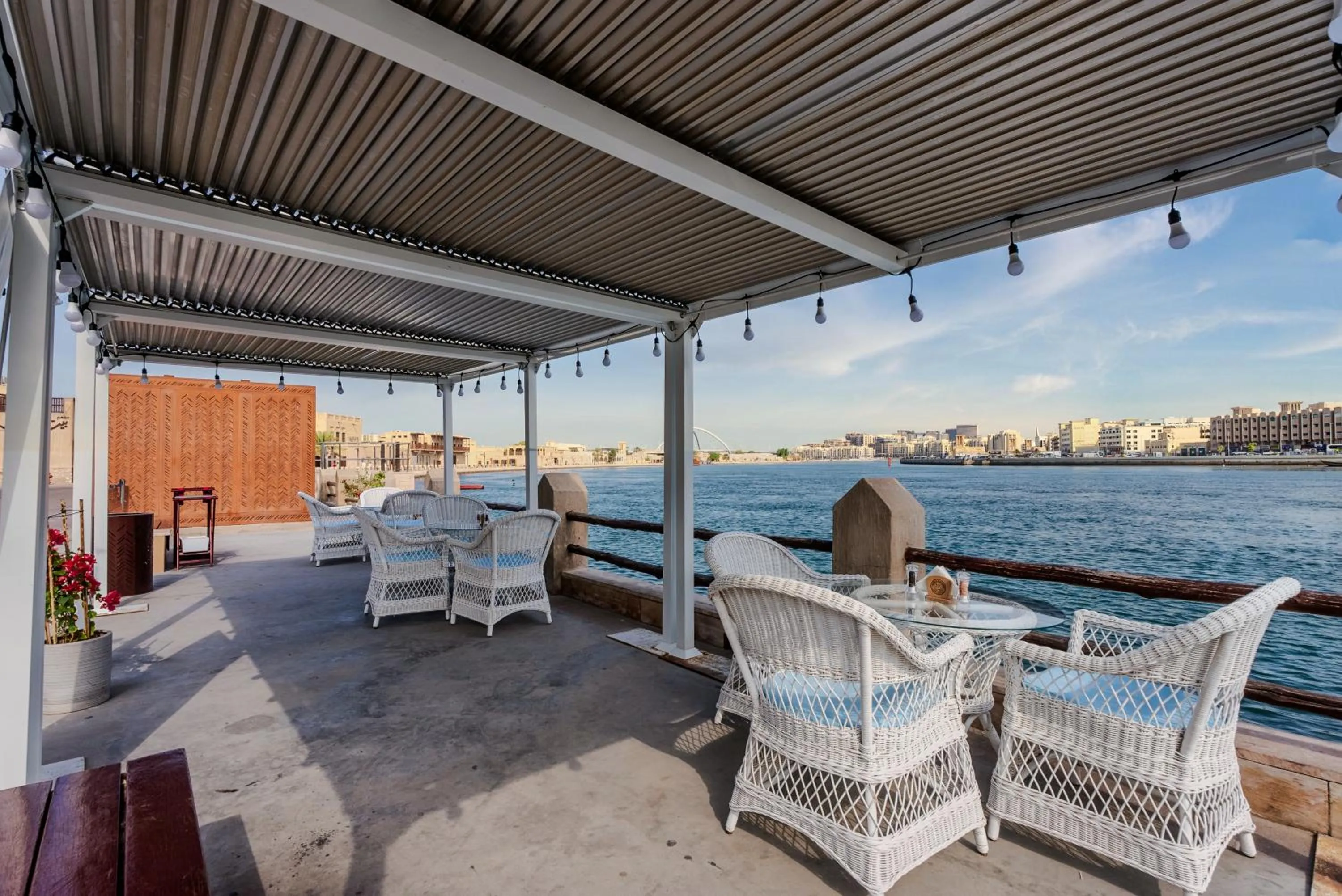 Restaurant/places to eat in Arabian Boutique Hotel