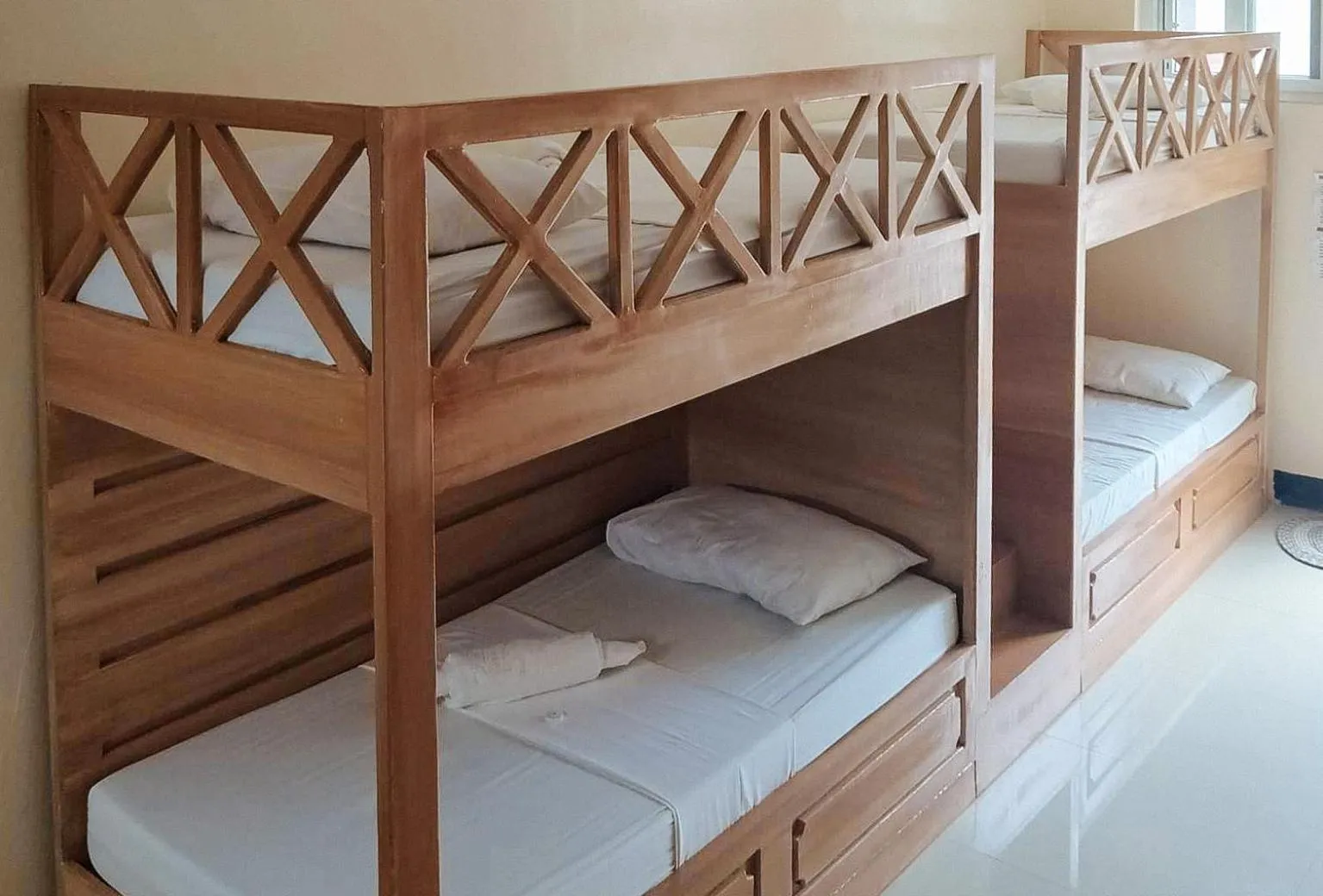 Bed in RedDoorz @ Sundance Mountain Resort Tampilisan