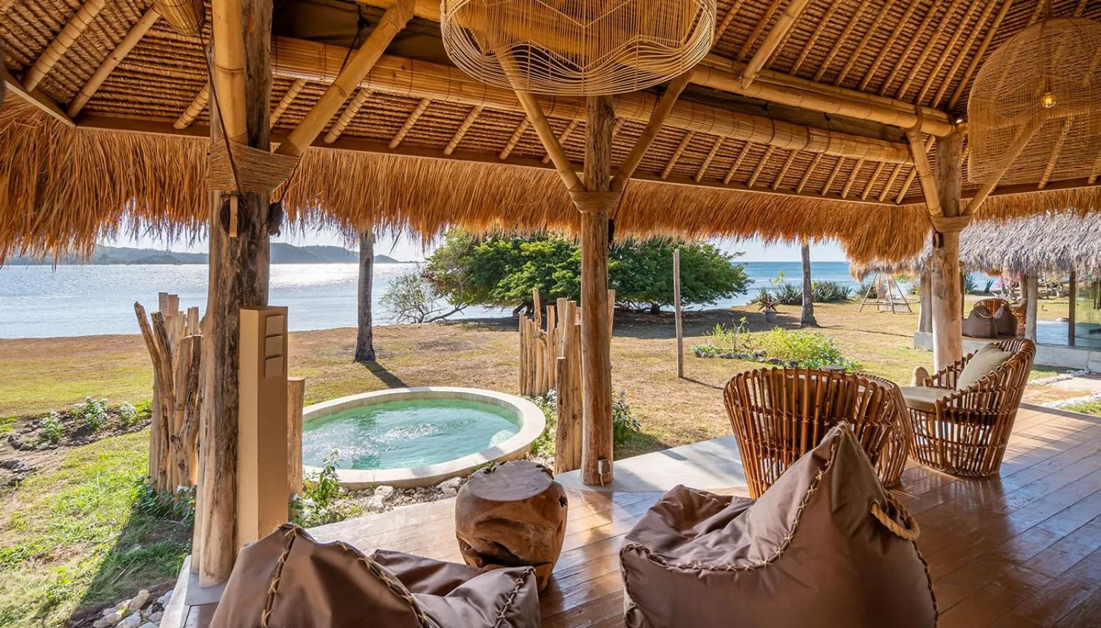 Balcony/Terrace in Bleu MATHIS Gili Asahan