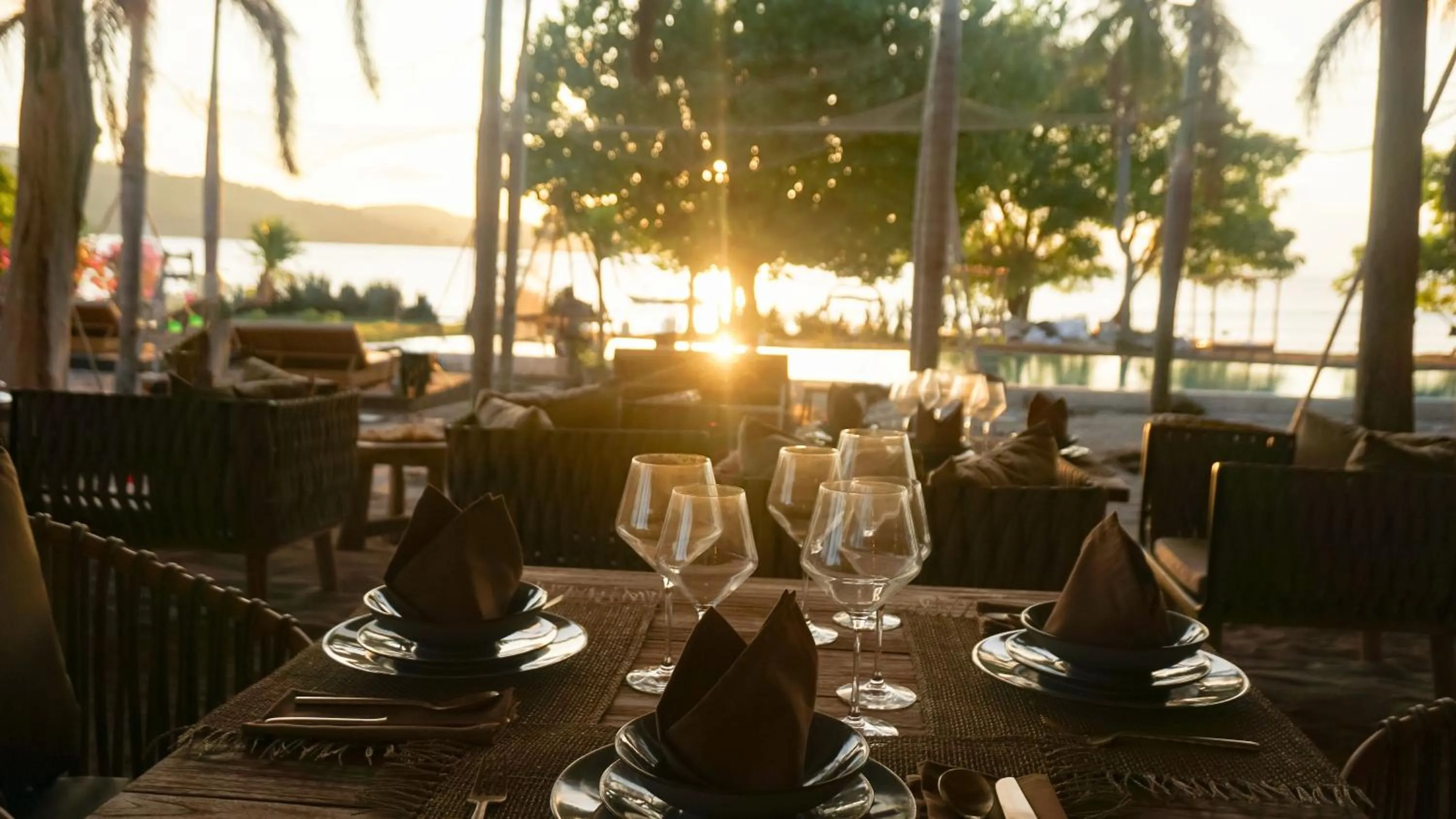 Restaurant/places to eat in Bleu MATHIS Gili Asahan