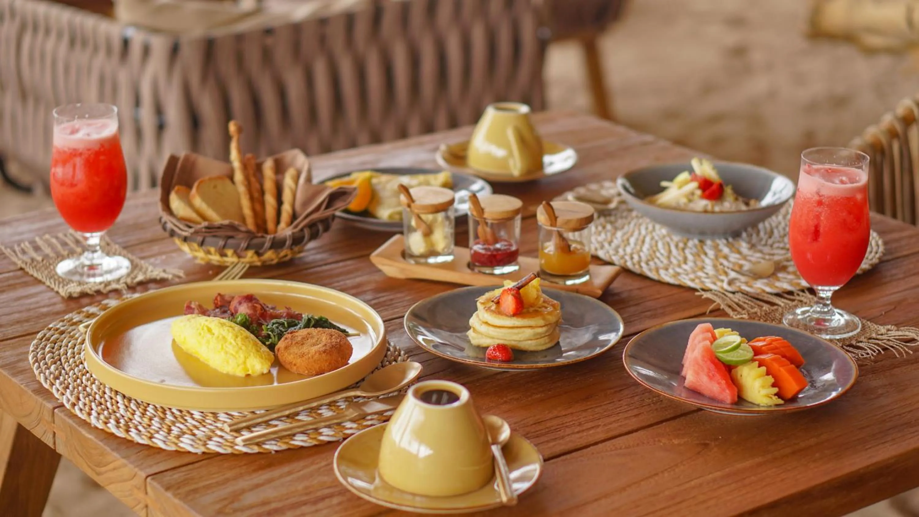 Breakfast in Bleu MATHIS Gili Asahan