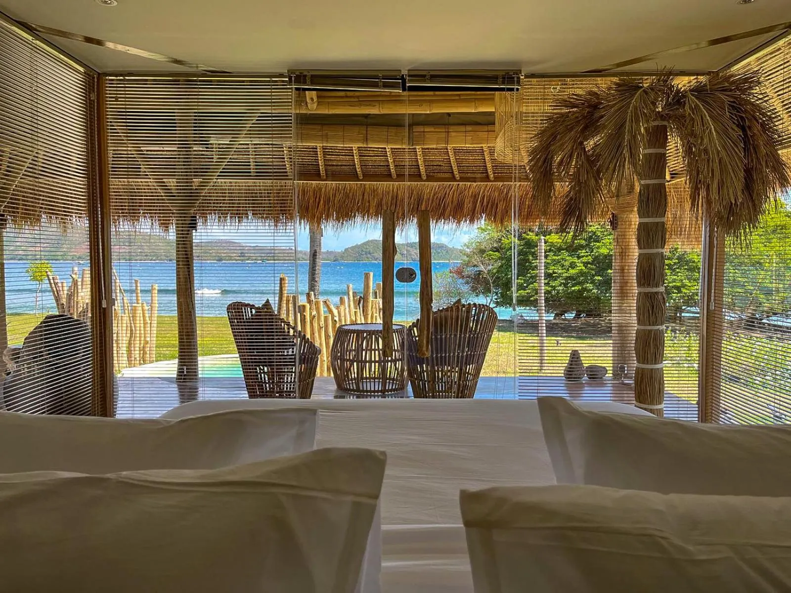 Bedroom in Bleu MATHIS Gili Asahan