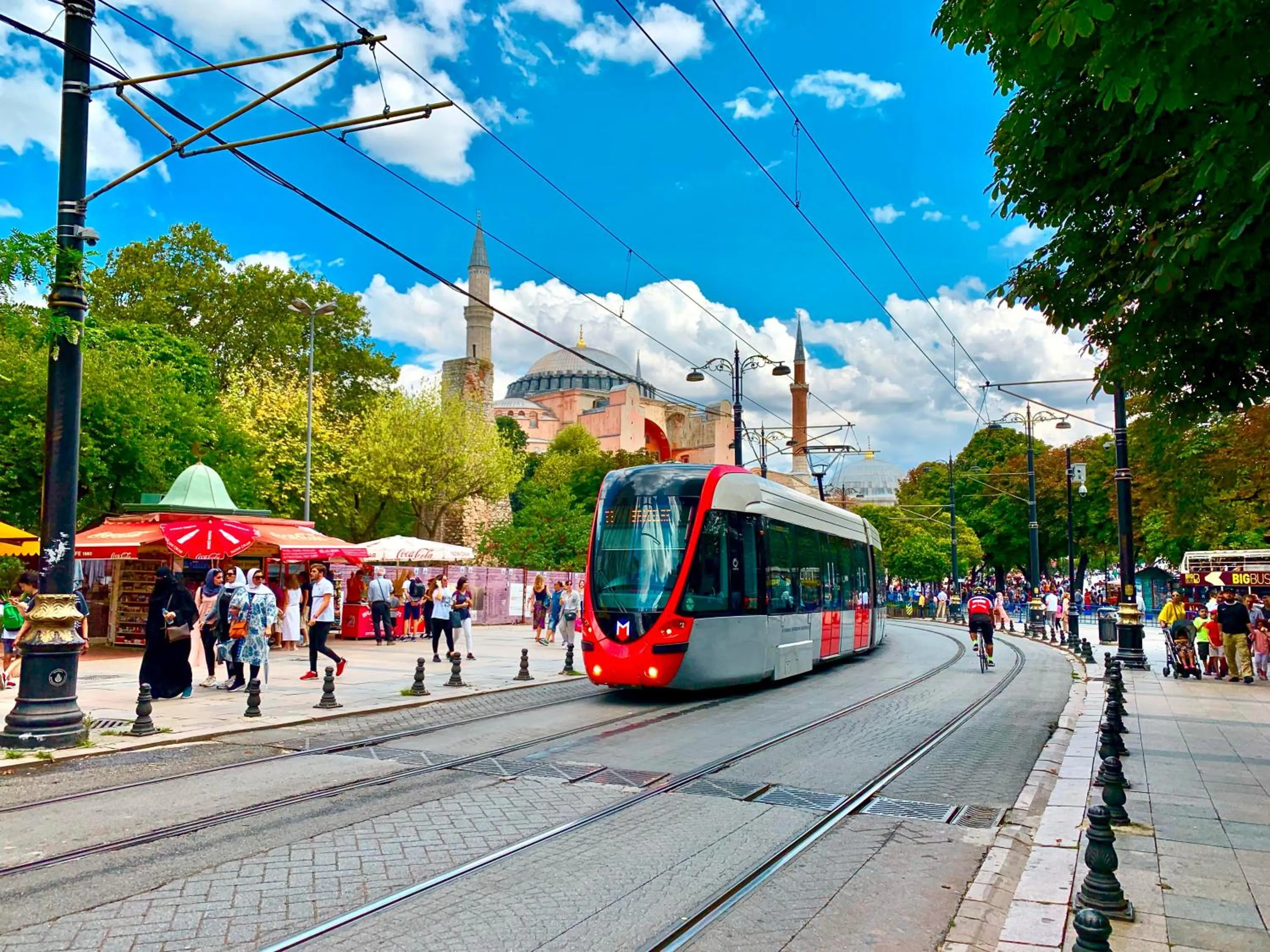 Spring in EYFEL HOTEL