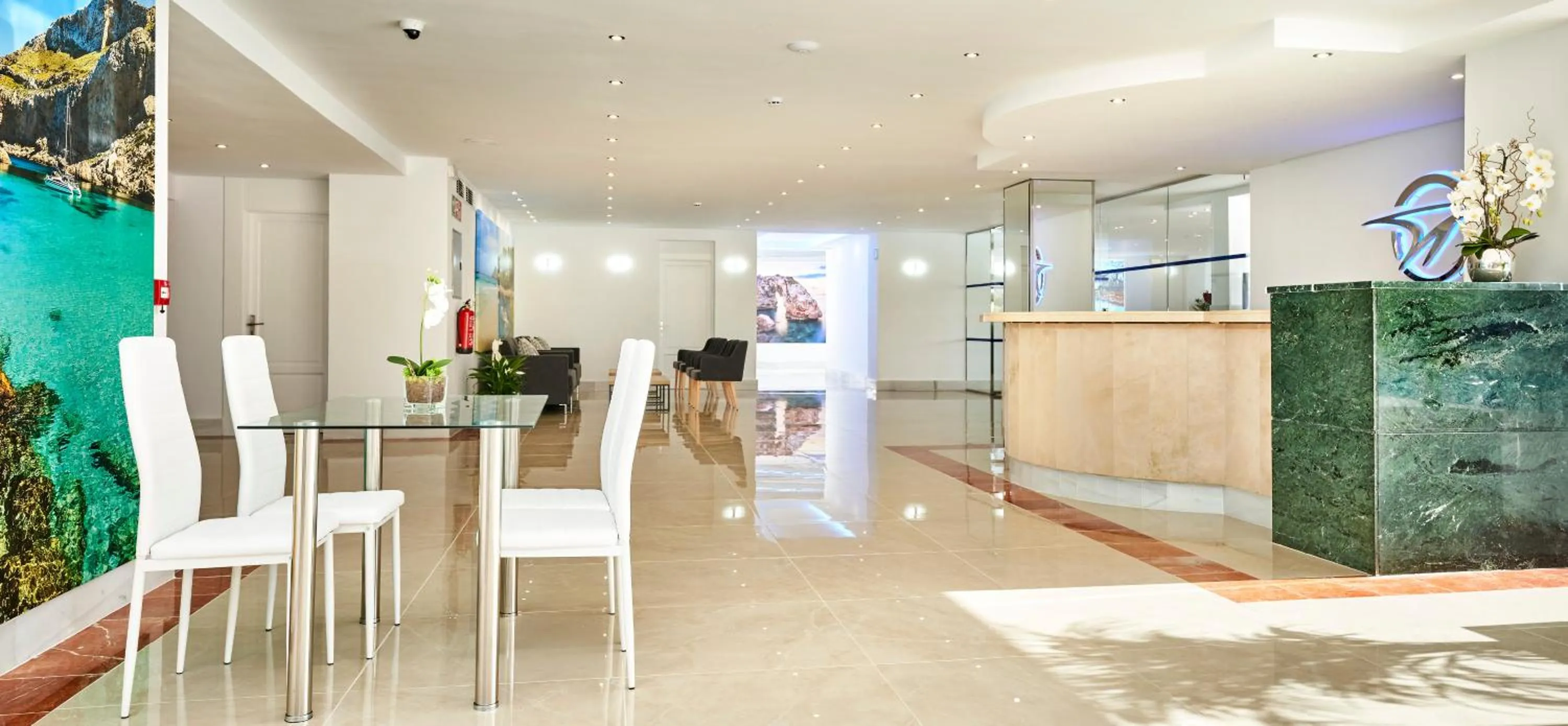 Lobby or reception in Globales Torrenova