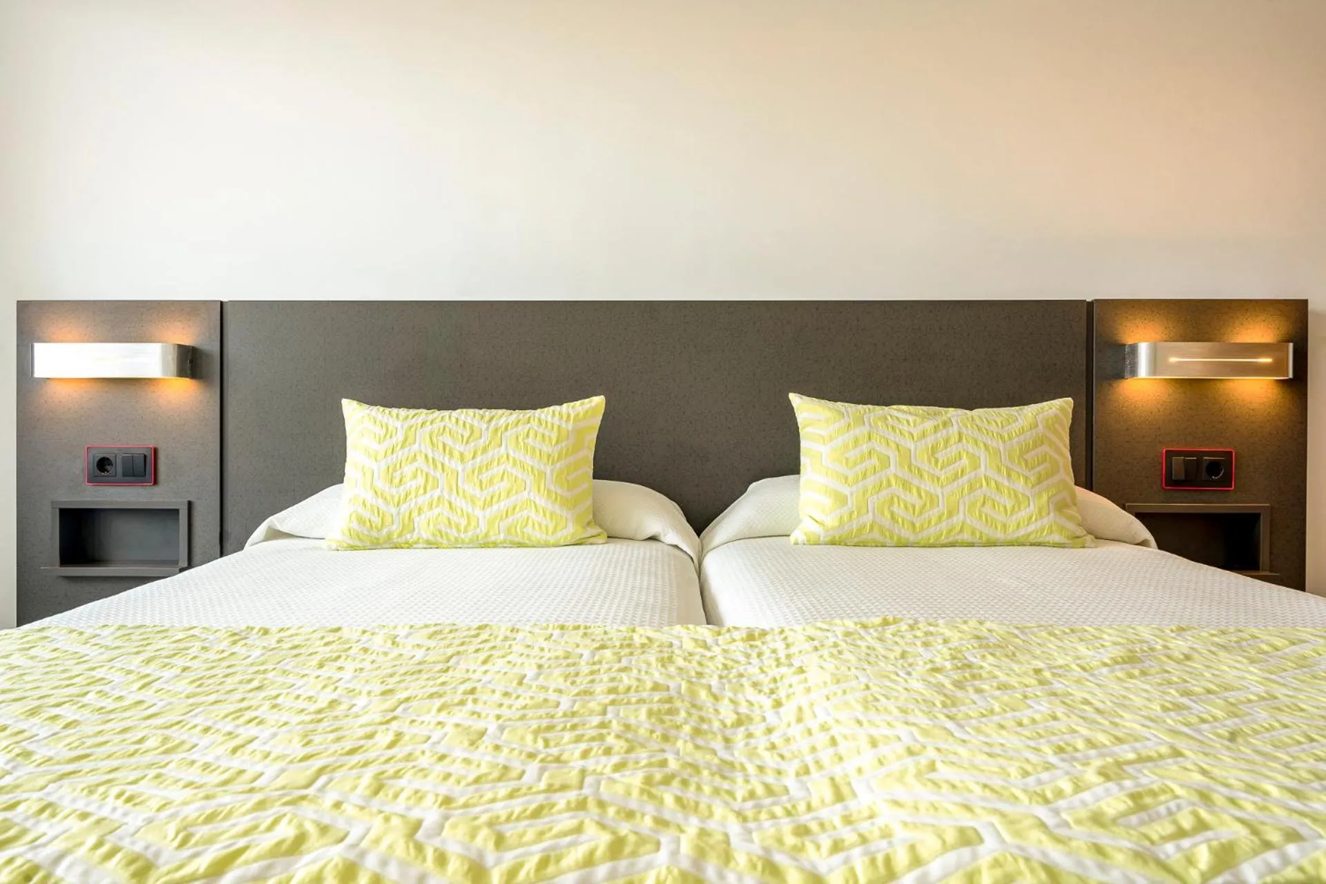 Bedroom, Bed in Globales Torrenova