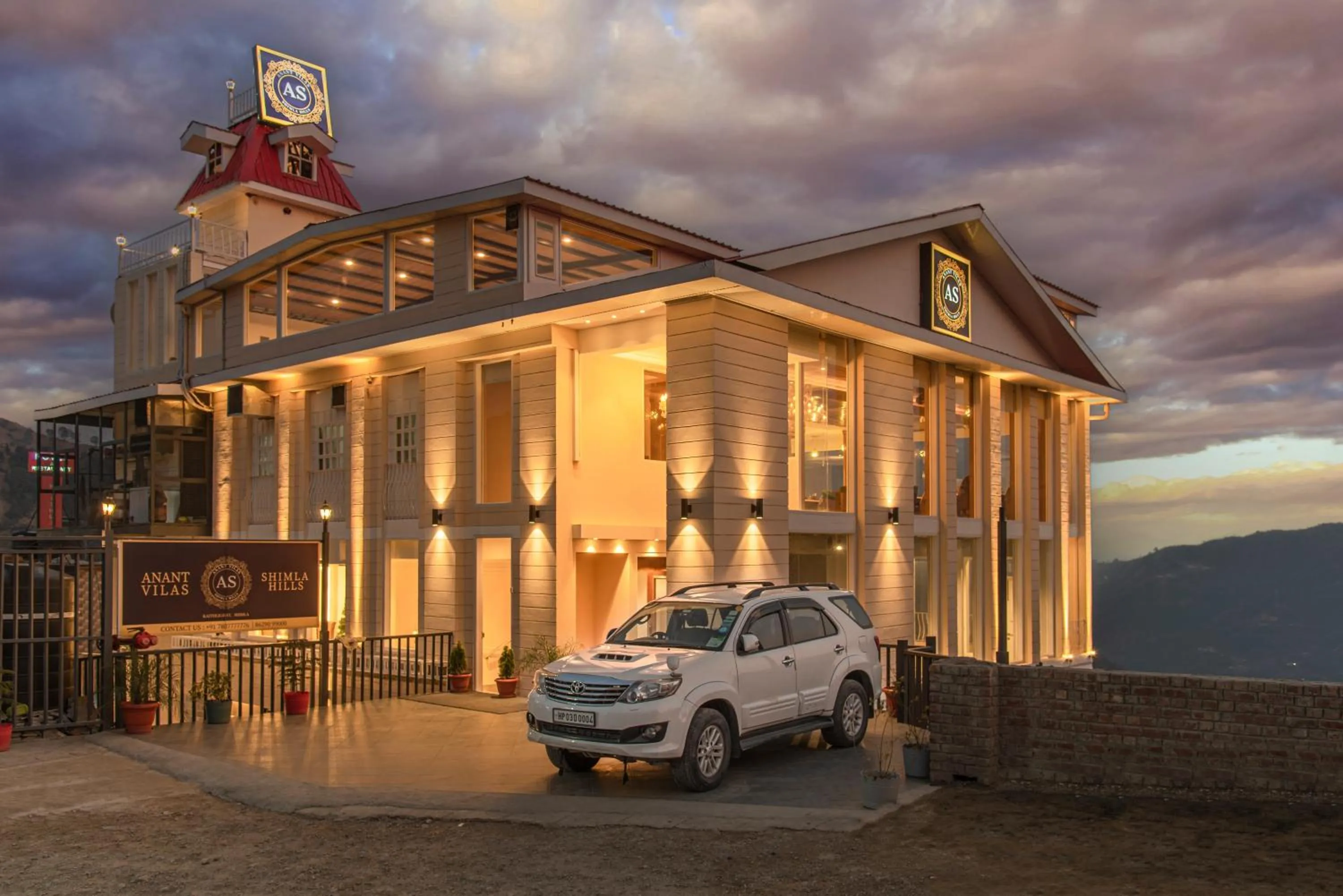 Facade/entrance in AnantVilas Shimla Hills