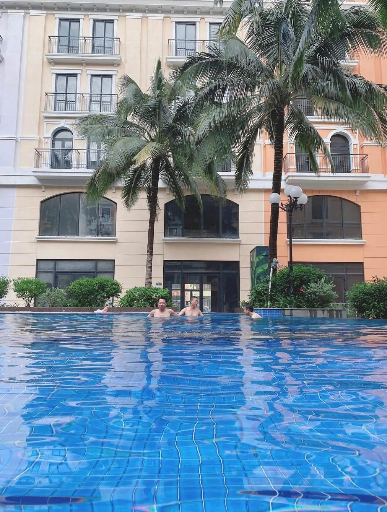 Swimming pool in Vu Gia Hotel Phu Quoc