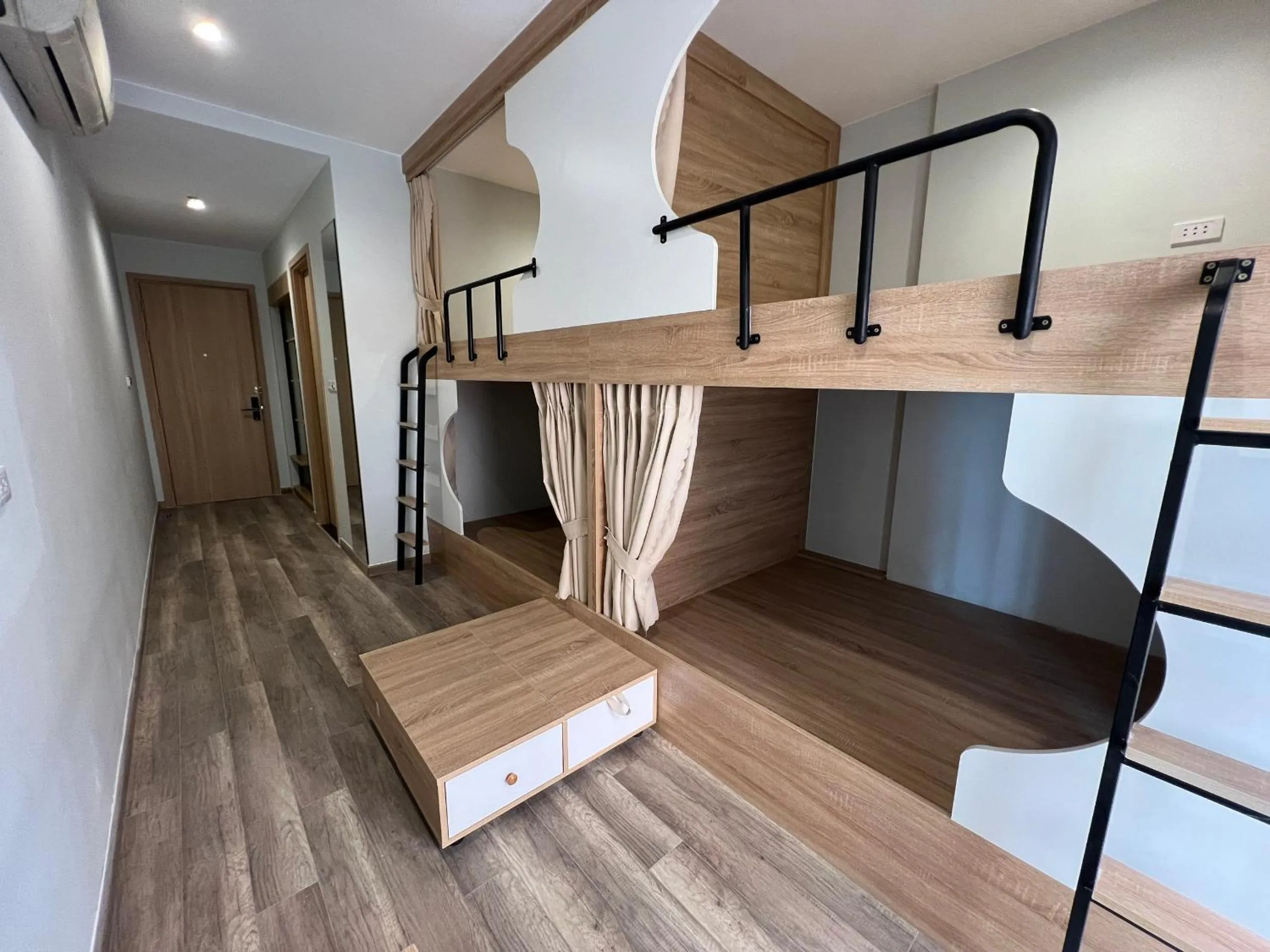 Bed in Vu Gia Hotel Phu Quoc