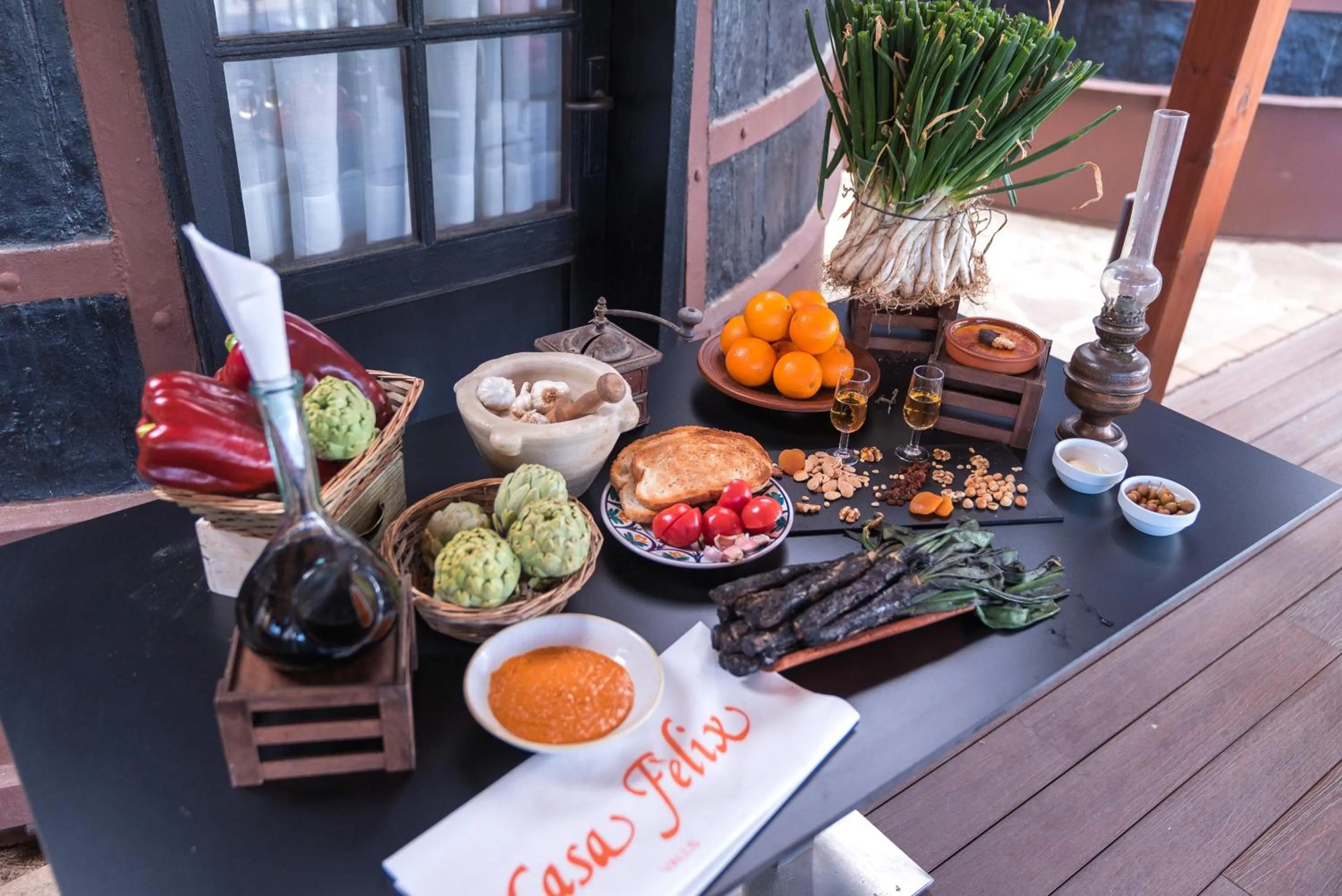 Food and drinks in Felix Hotel