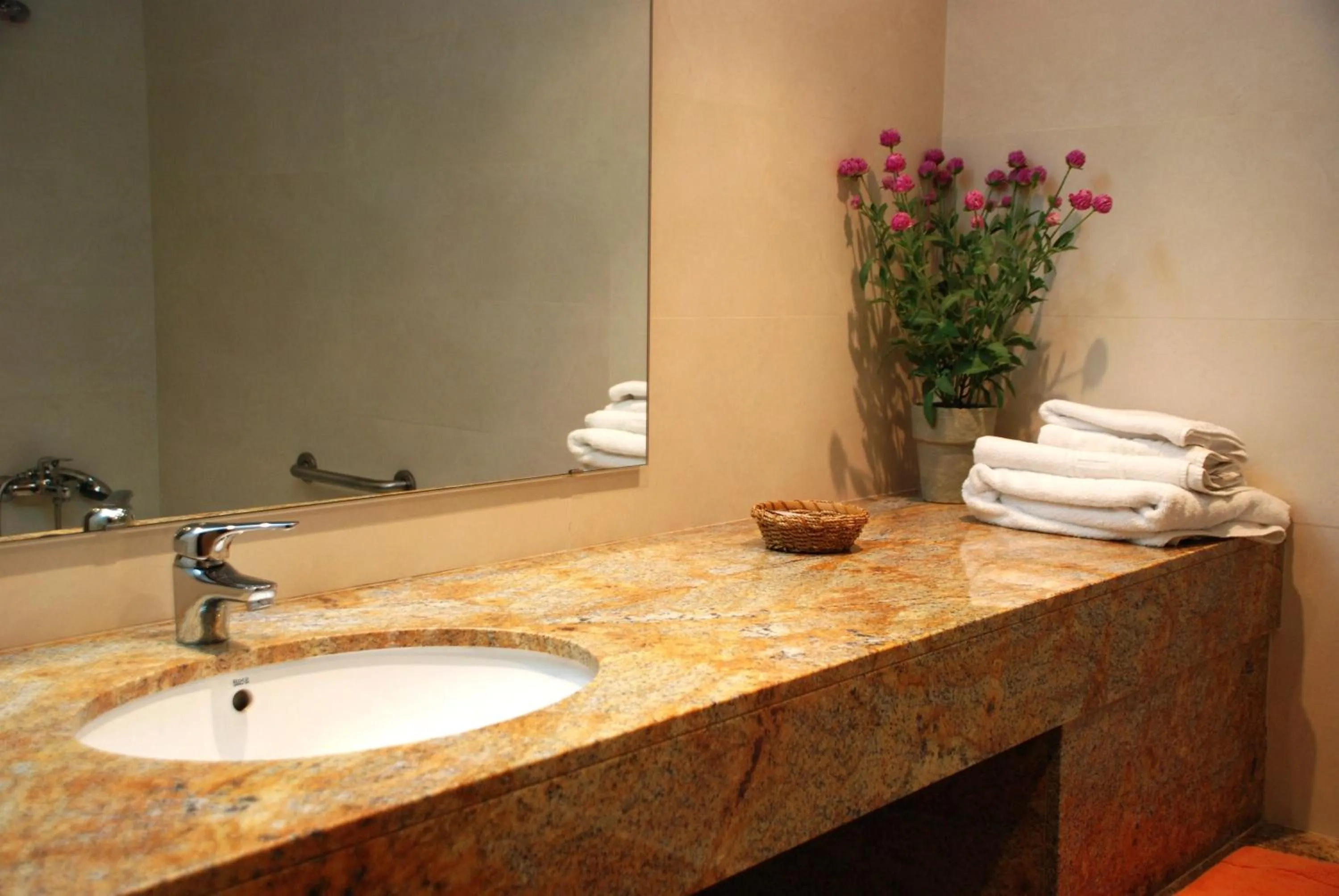 Bathroom in Hotel Pinxo