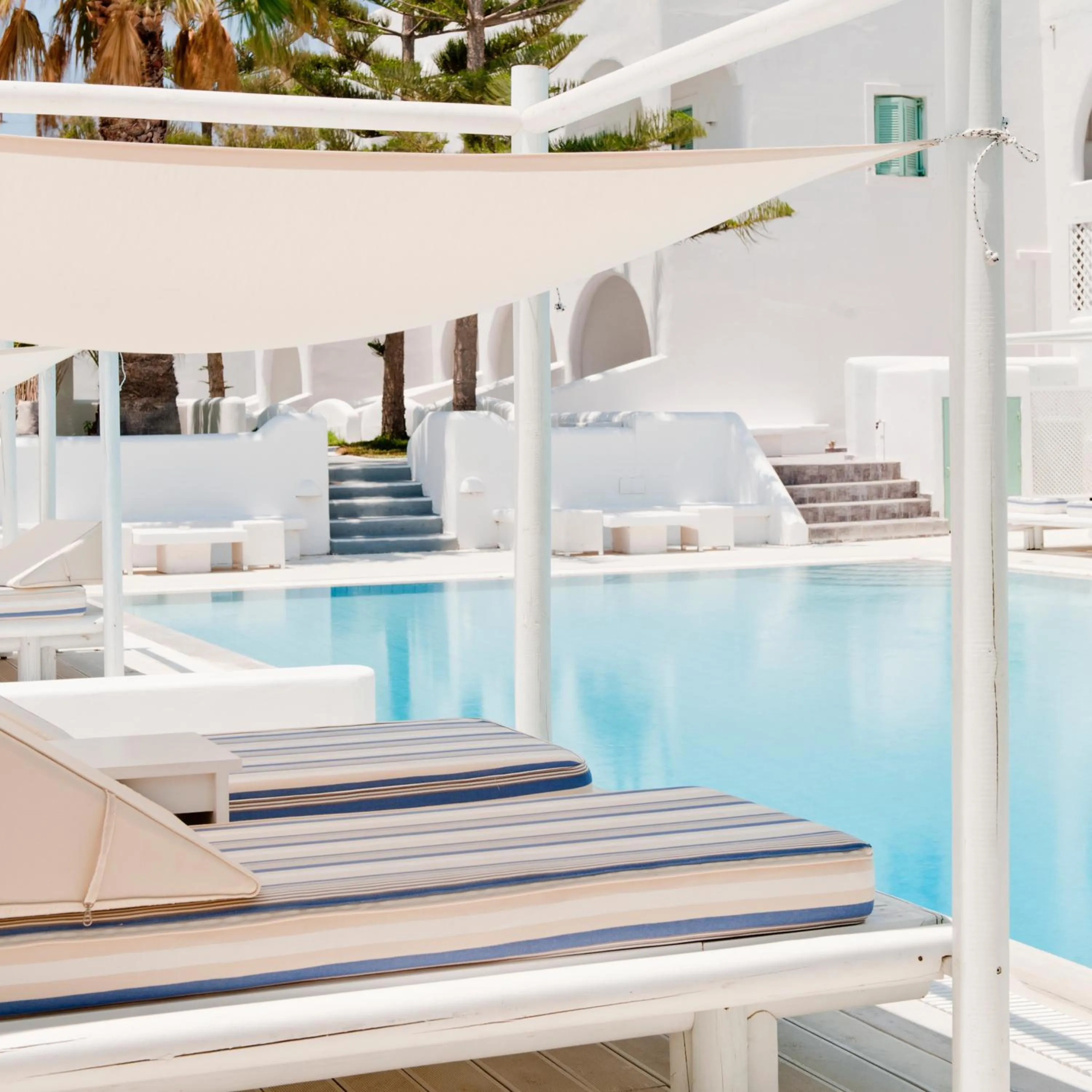 Swimming pool in Daedalus Hotel