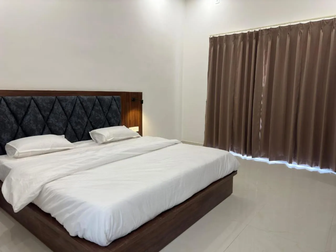 Bed in The Ratan Resort & Retreat