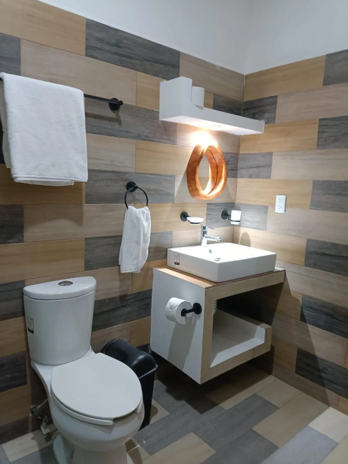 Bathroom in Hotel Axolotl