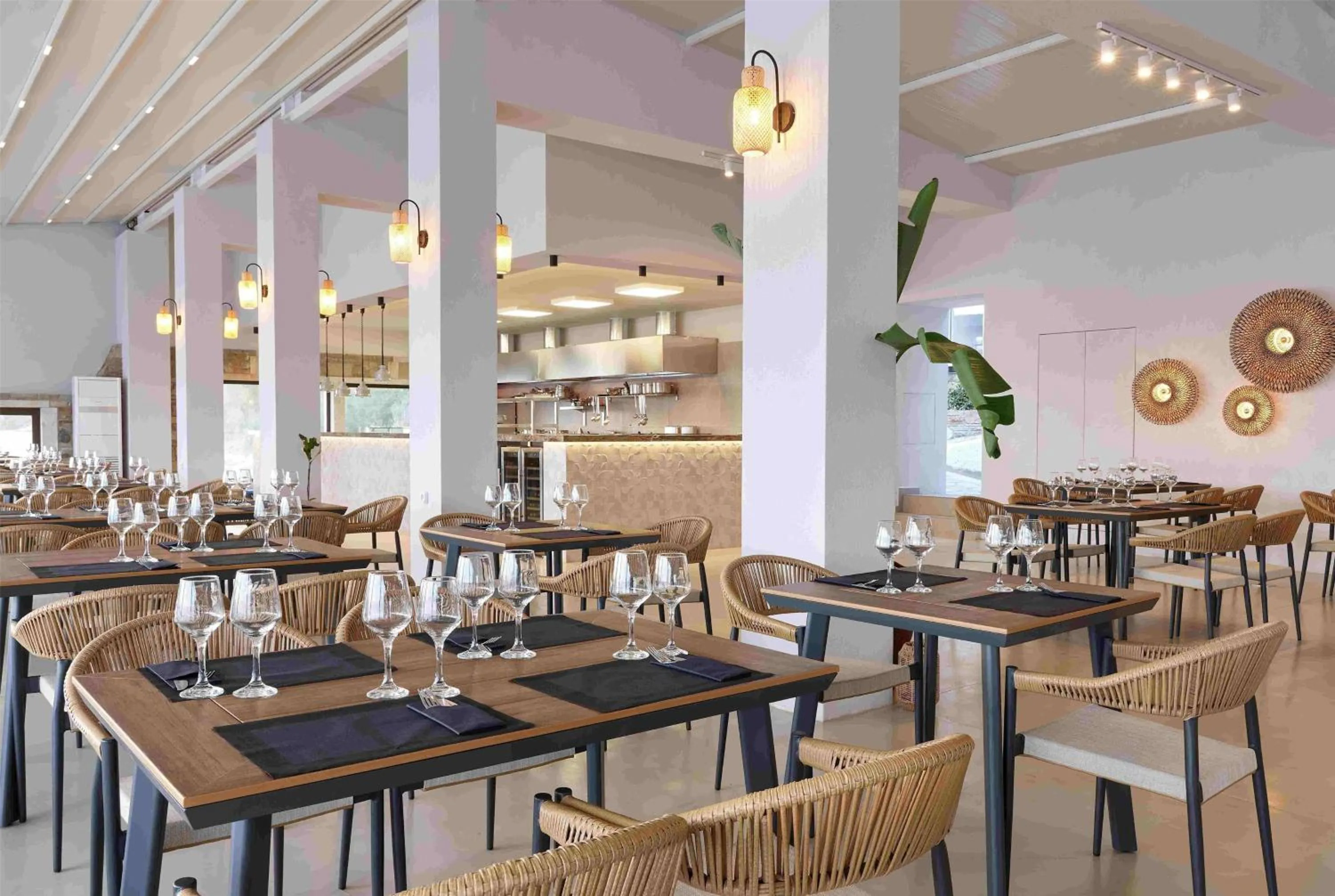 Restaurant/places to eat in Wyndham Loutraki Poseidon Resort