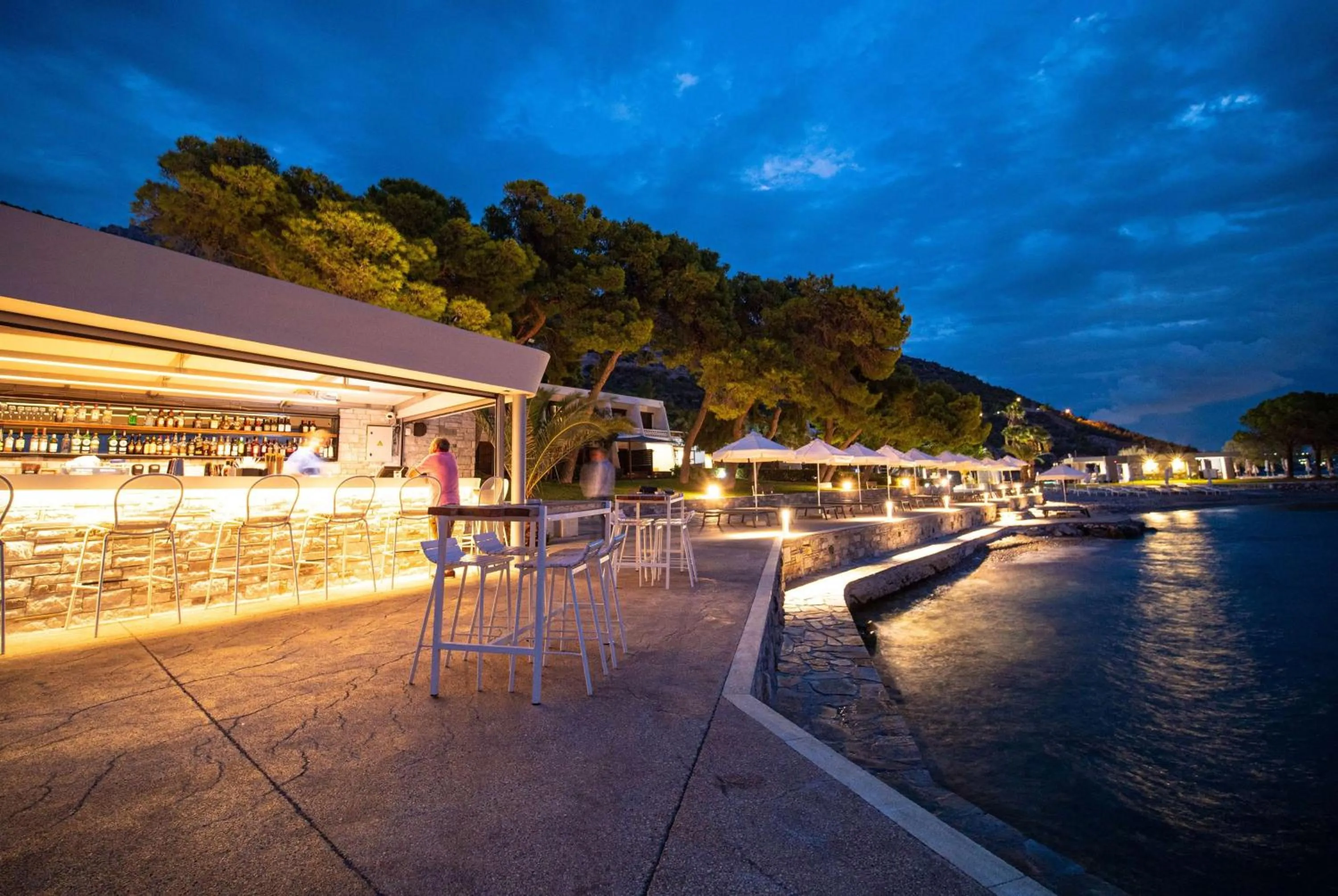 Lounge or bar in Wyndham Loutraki Poseidon Resort