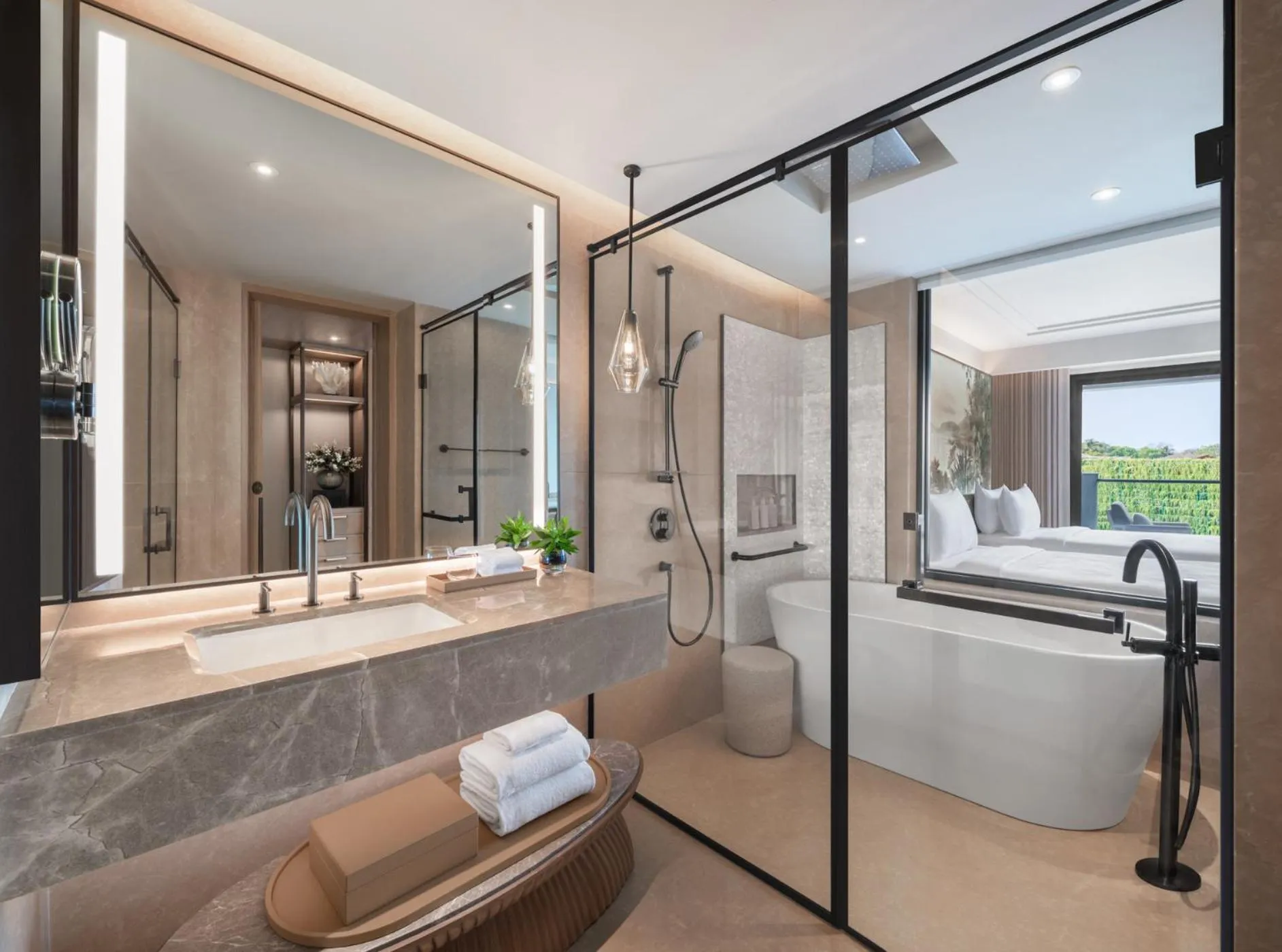 Bed in JW Marriott Goa