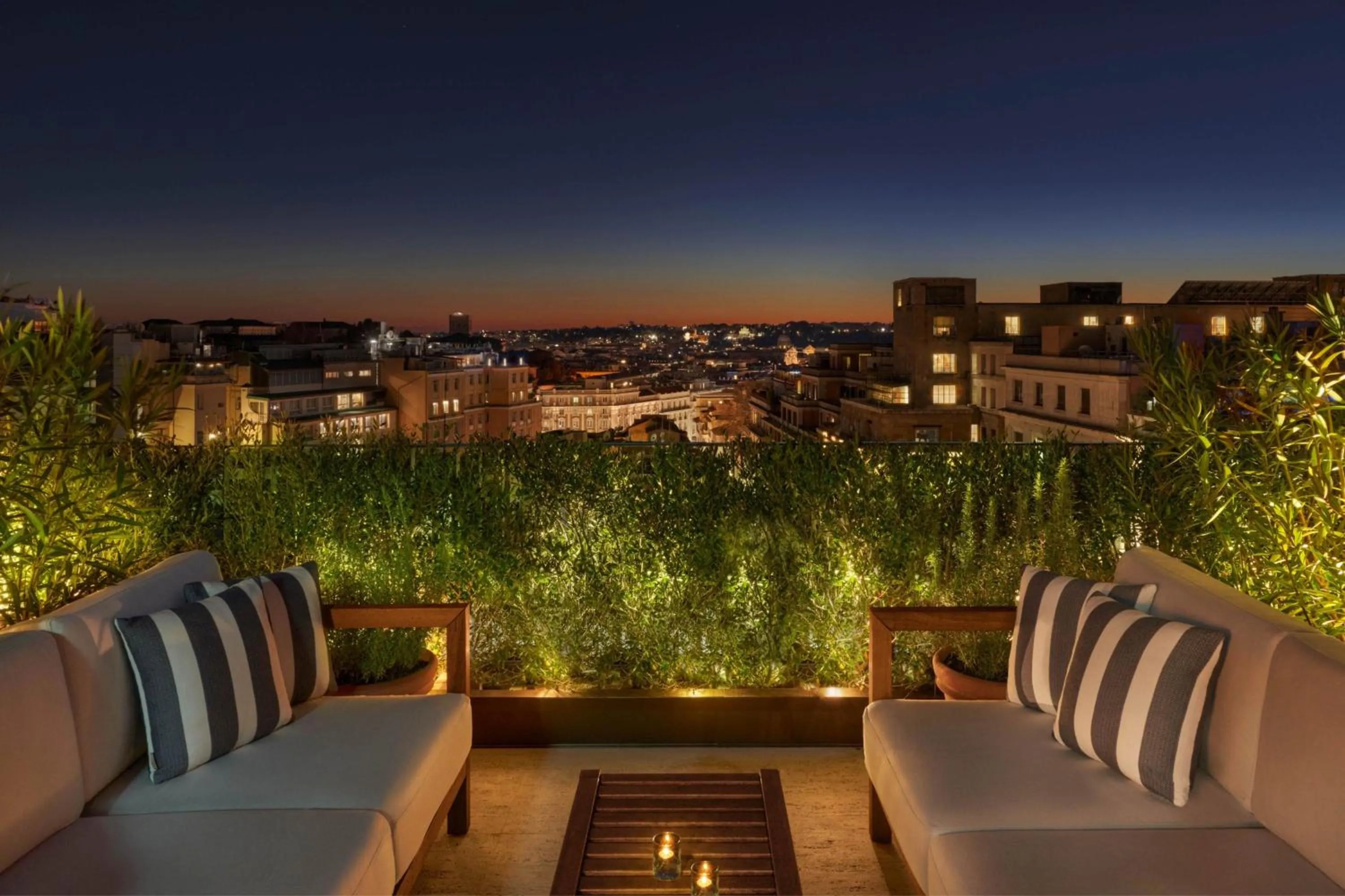 Swimming pool in The Rome EDITION