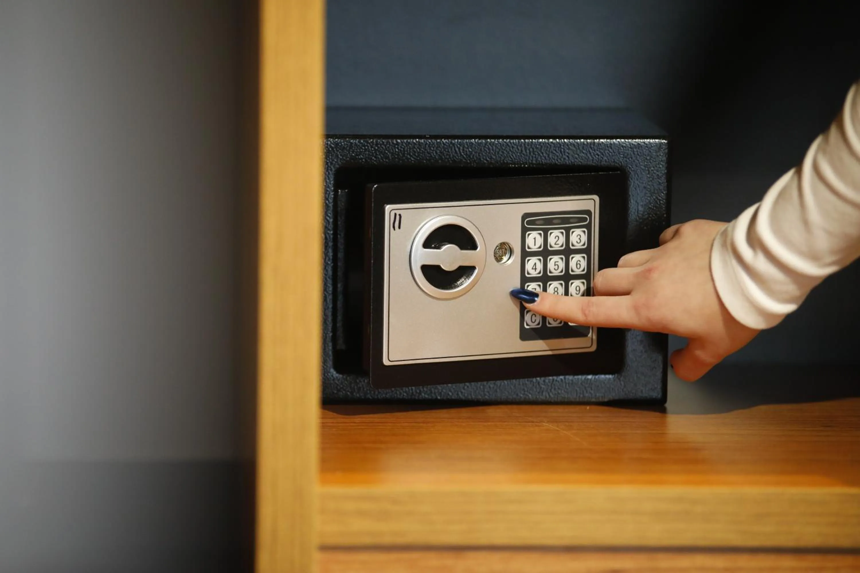 safe in Padel Olivia's Hill Resort