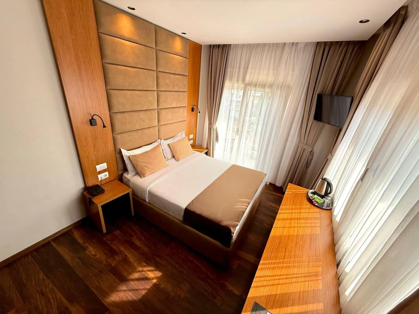 Photo of the whole room in Padel Olivia's Hill Resort