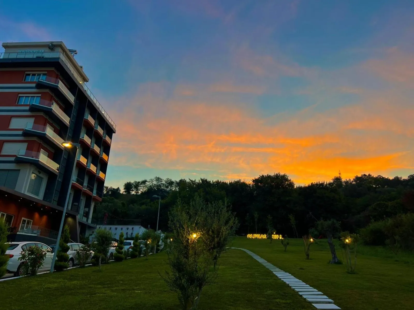 Property building in Padel Olivia's Hill Resort