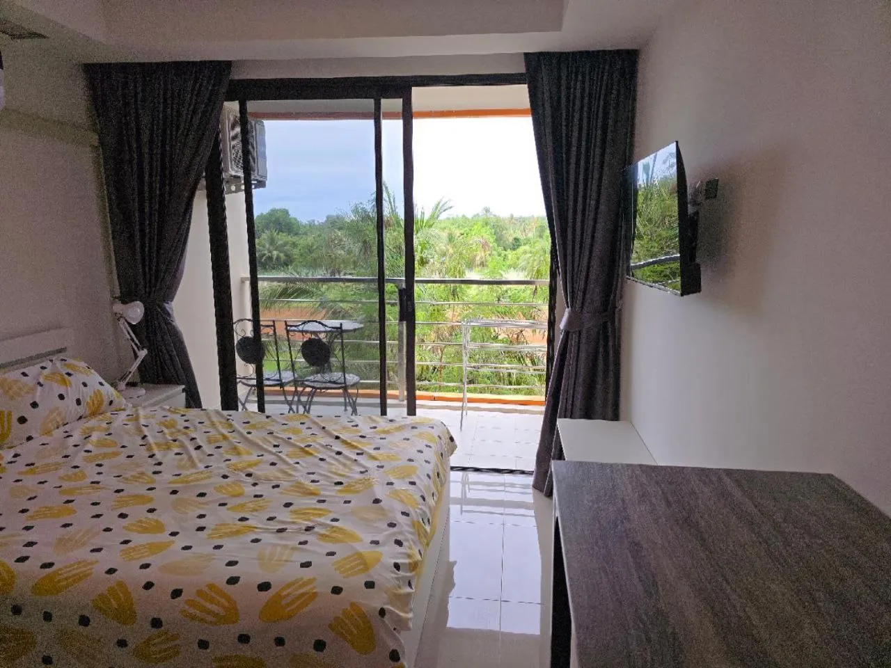 Bed in 777 Beach Condo Phuket