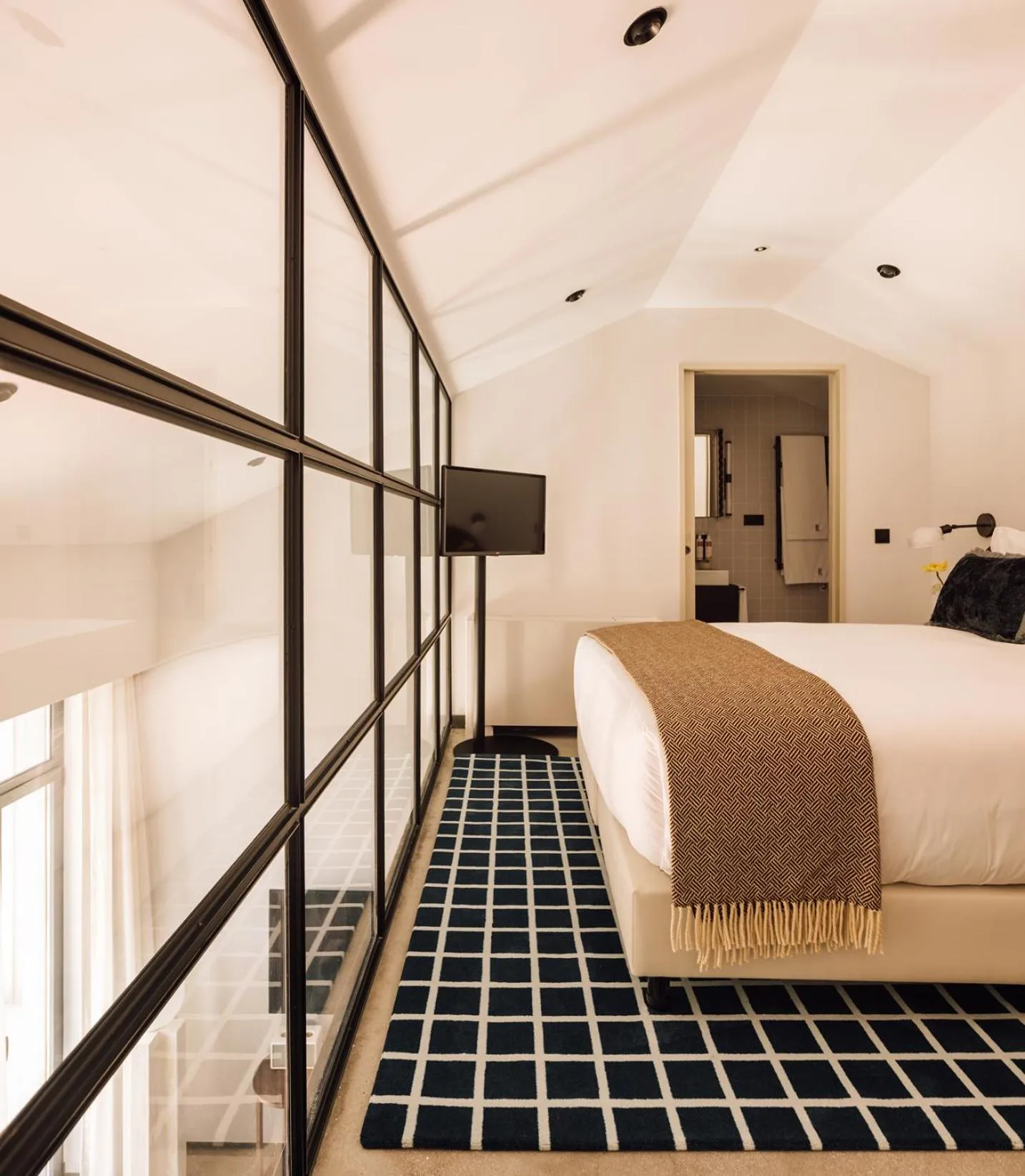 TV and multimedia, Bed in The Rebello Hotel & Spa - Small Luxury Hotels Of The World