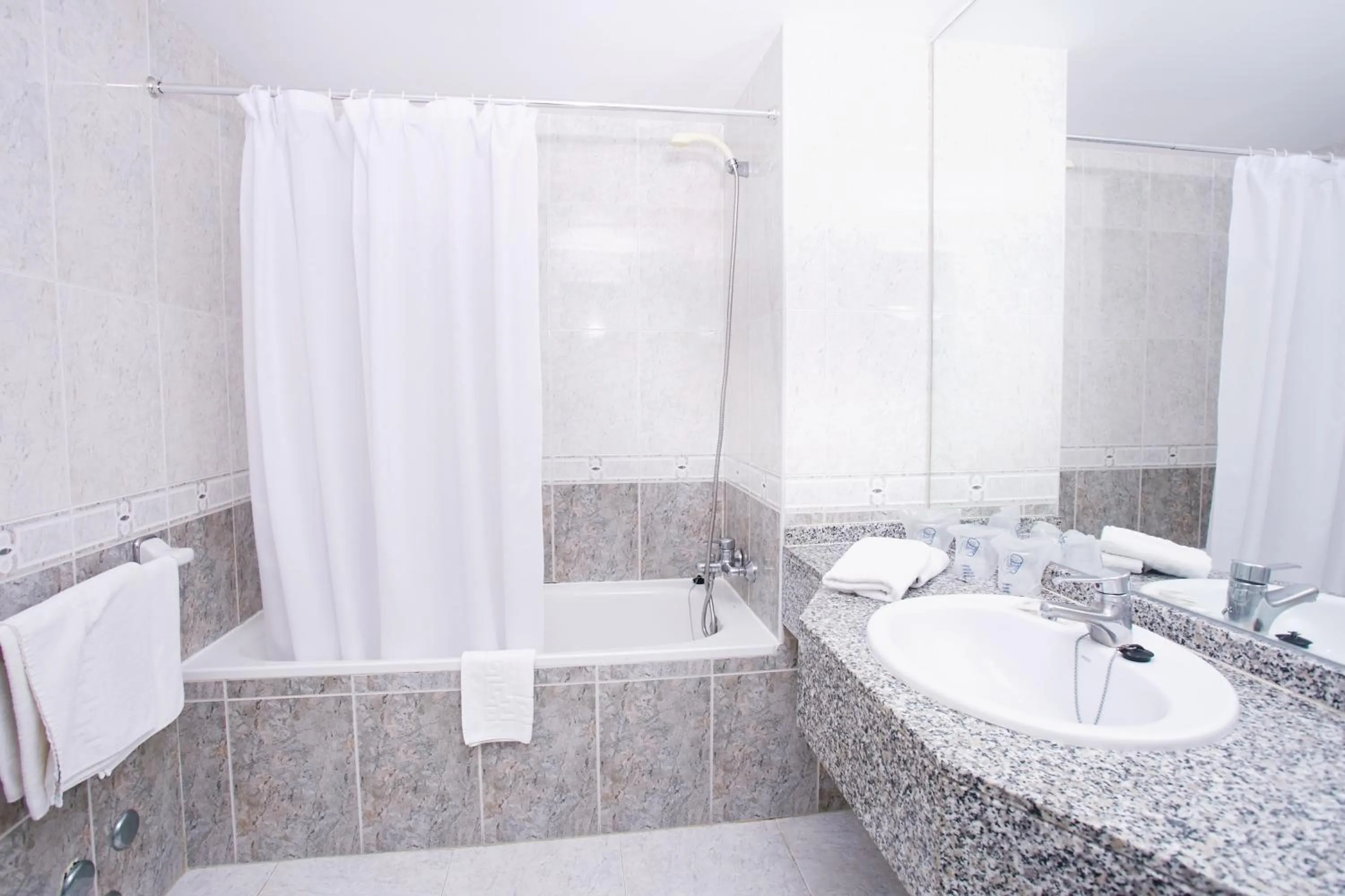 Photo of the whole room in Hotel Kilimanjaro