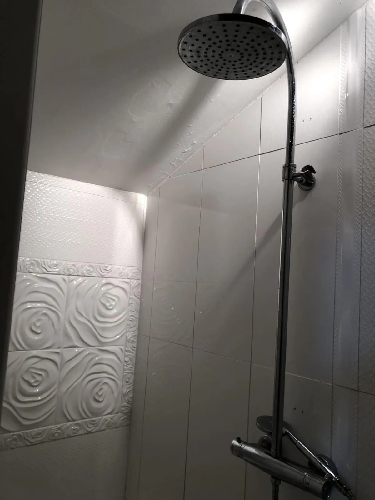 Shower in Mas Allard
