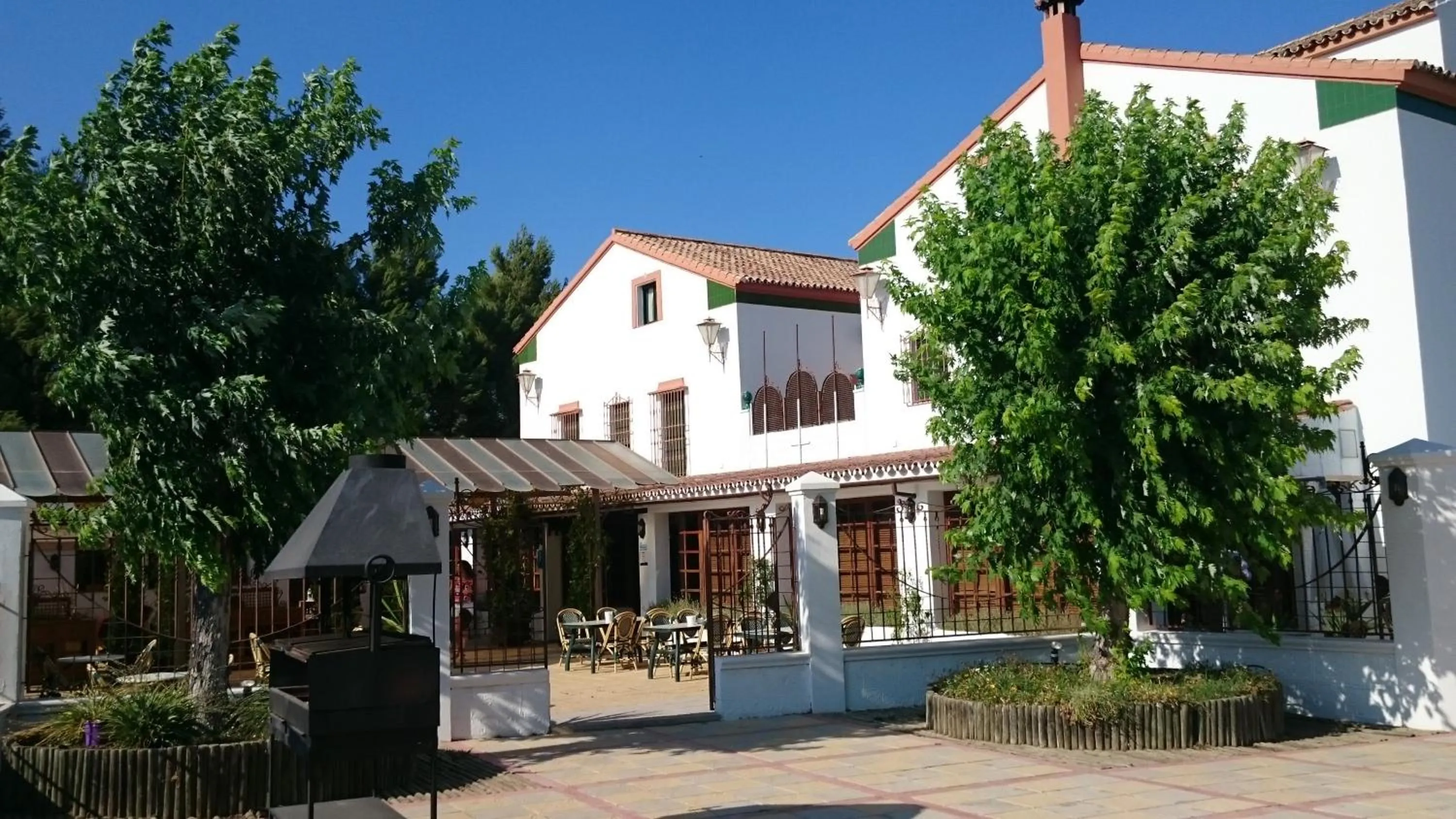 Property building in Hotel Ronda Valley
