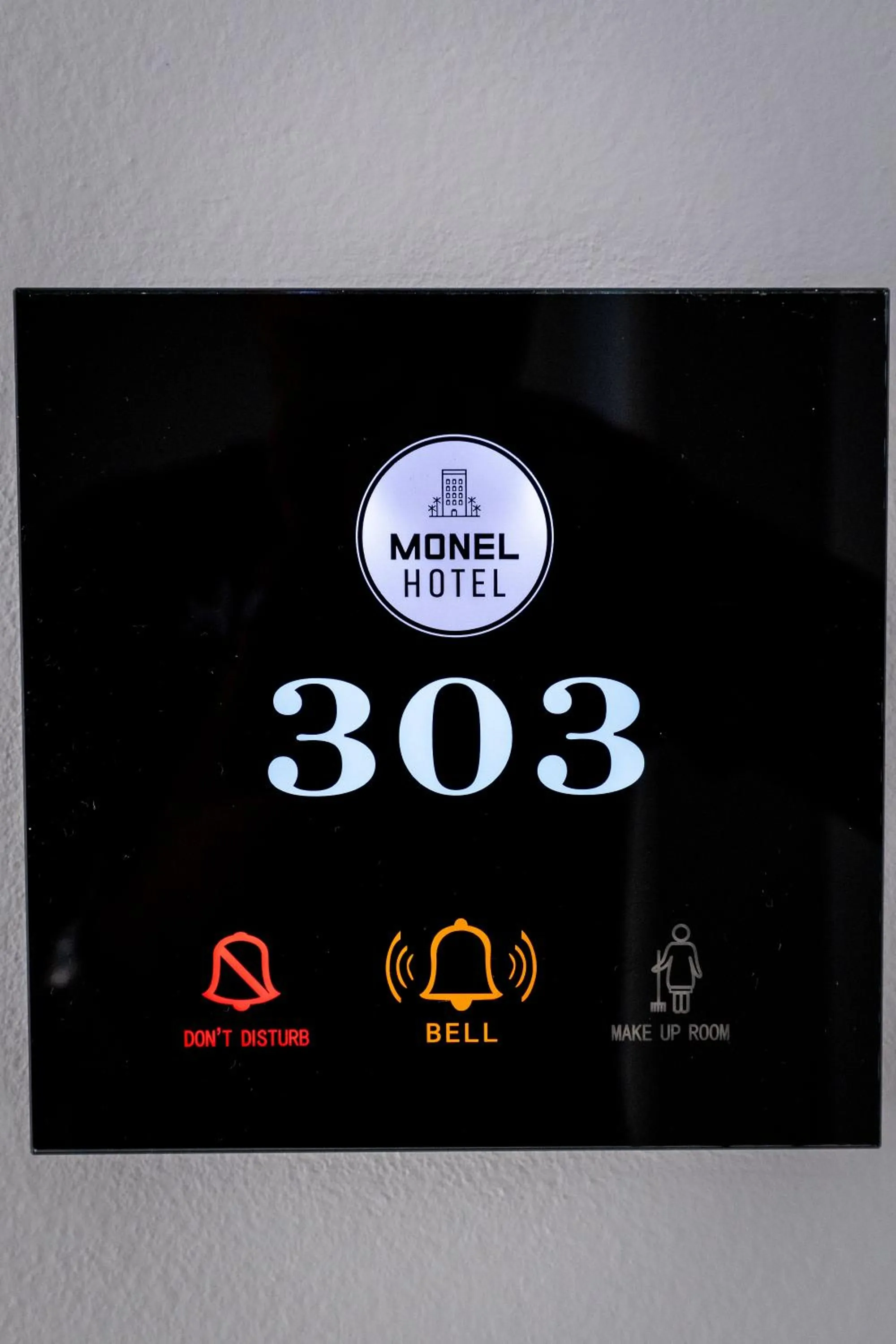 Logo/Certificate/Sign in Monel Hotel