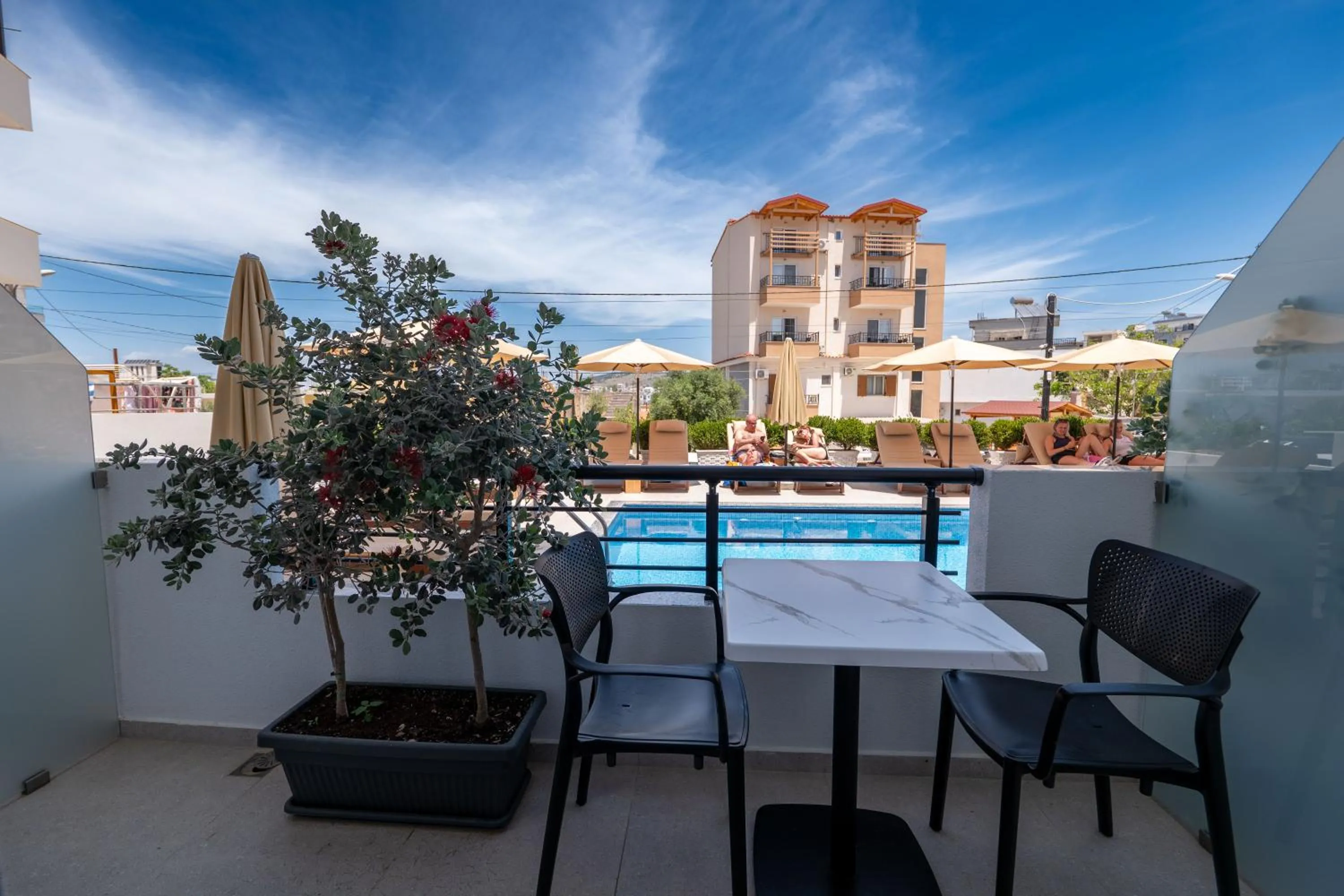 Balcony/Terrace in Monel Hotel