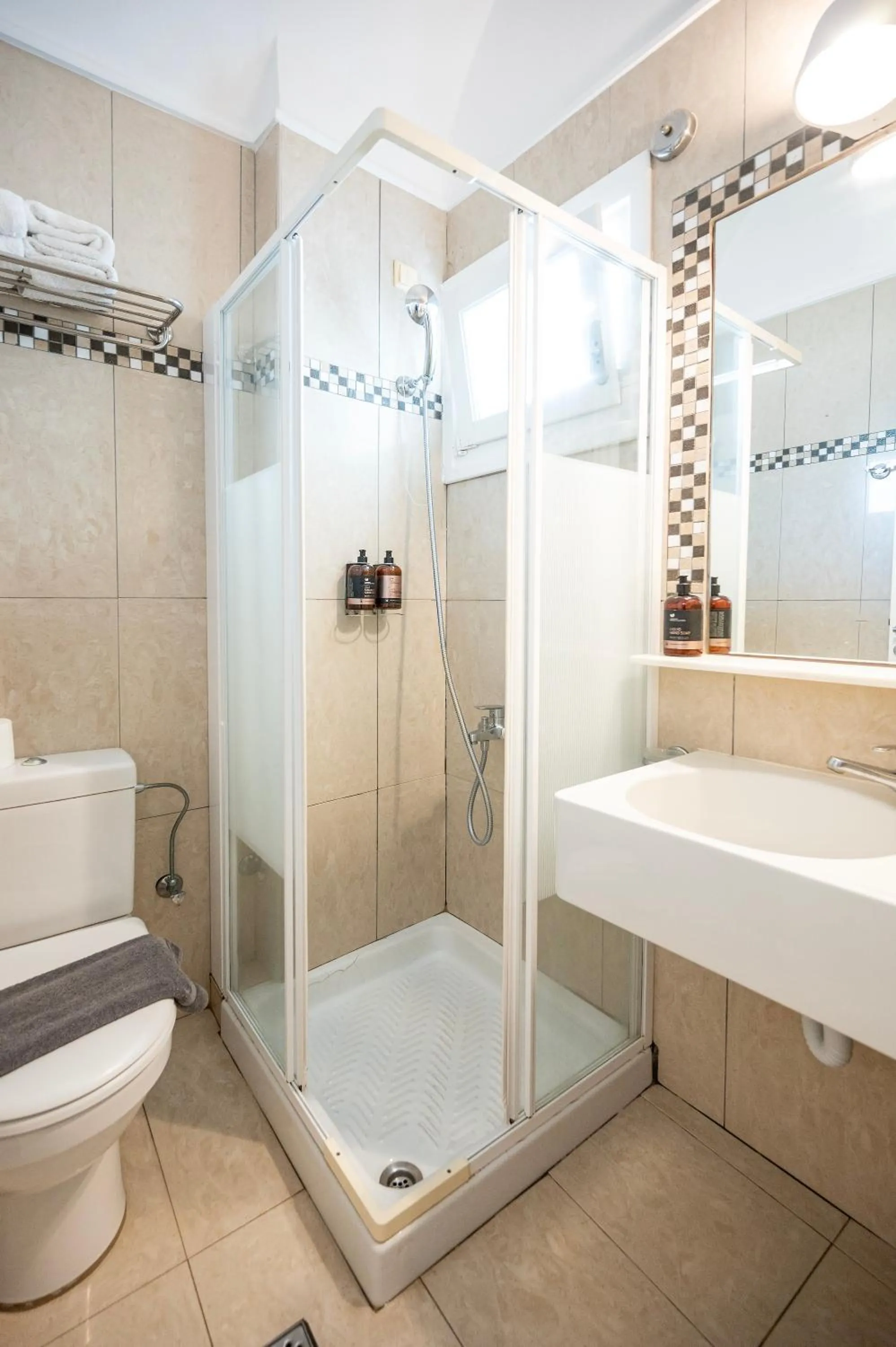 Bathroom in Orizontes Hotel Santorini