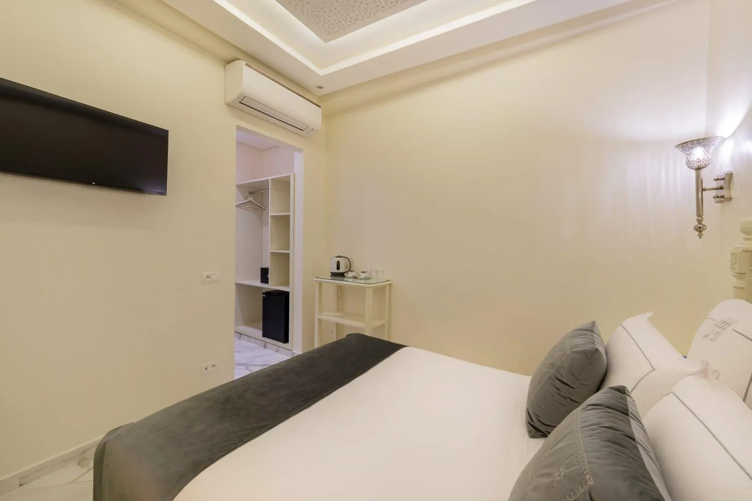 Bed in HOTEL RIAD CHAMI