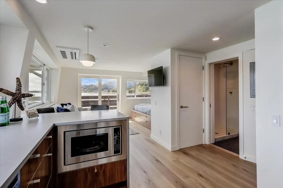 Bed in Floating Condos of Commodore 11