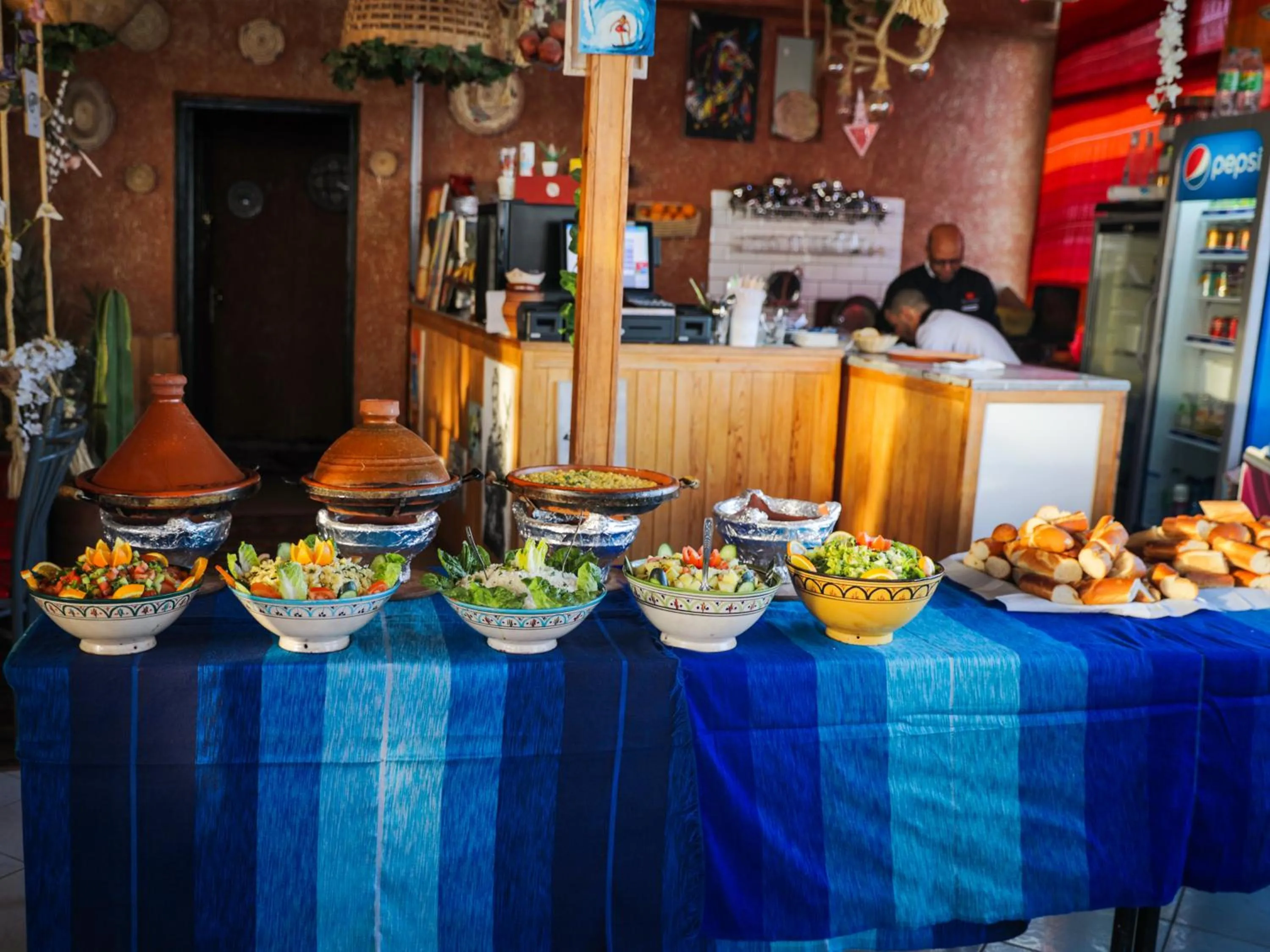 Food and drinks in Locals Taghazout surfcamp