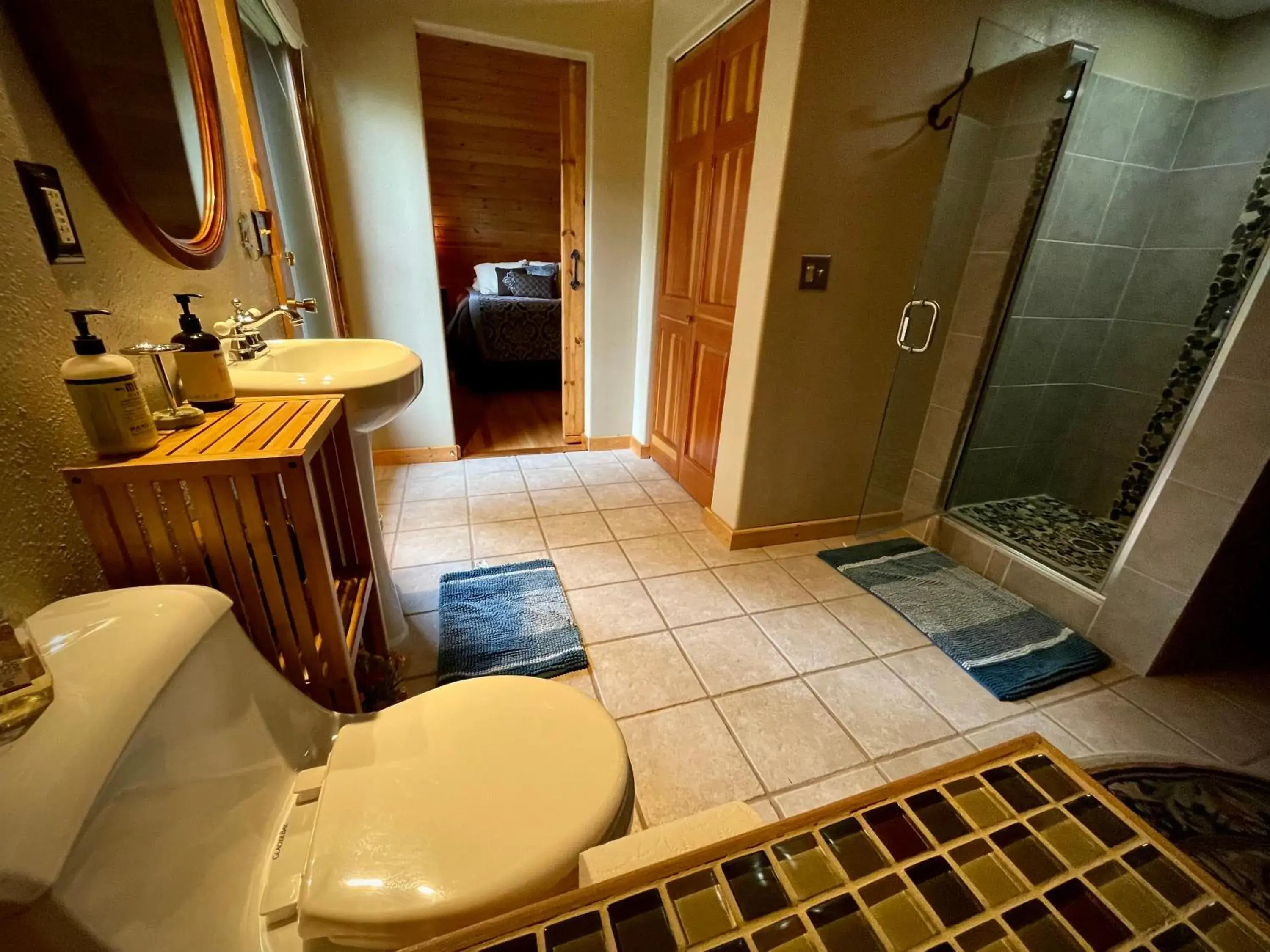 Deluxe Double Room in Moss Mountain Inn Deluxe Double Room in Moss Mountain Inn