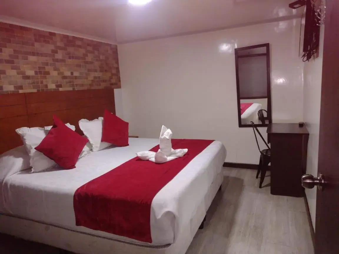 Large Single Room in Hotel Casa Lamay Large Single Room in Hotel Casa Lamay