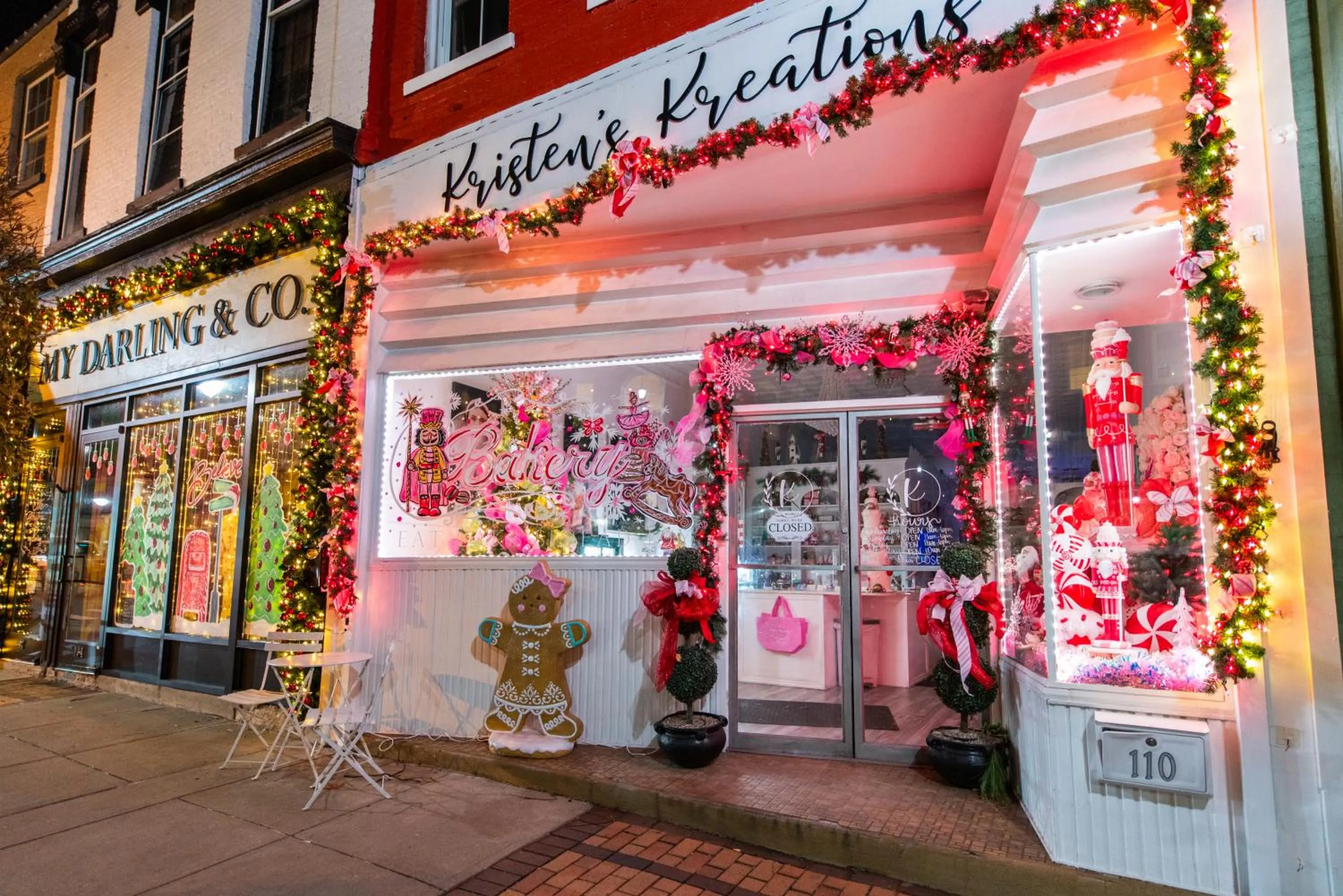 Neighbourhood in The Woodford Hotel