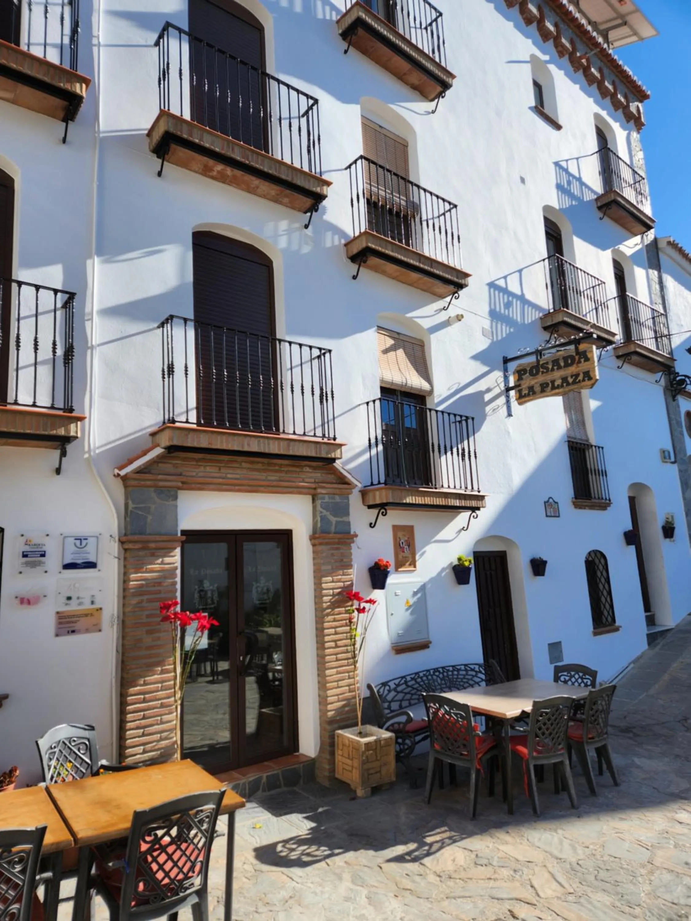 Facade/entrance in Posada La Plaza