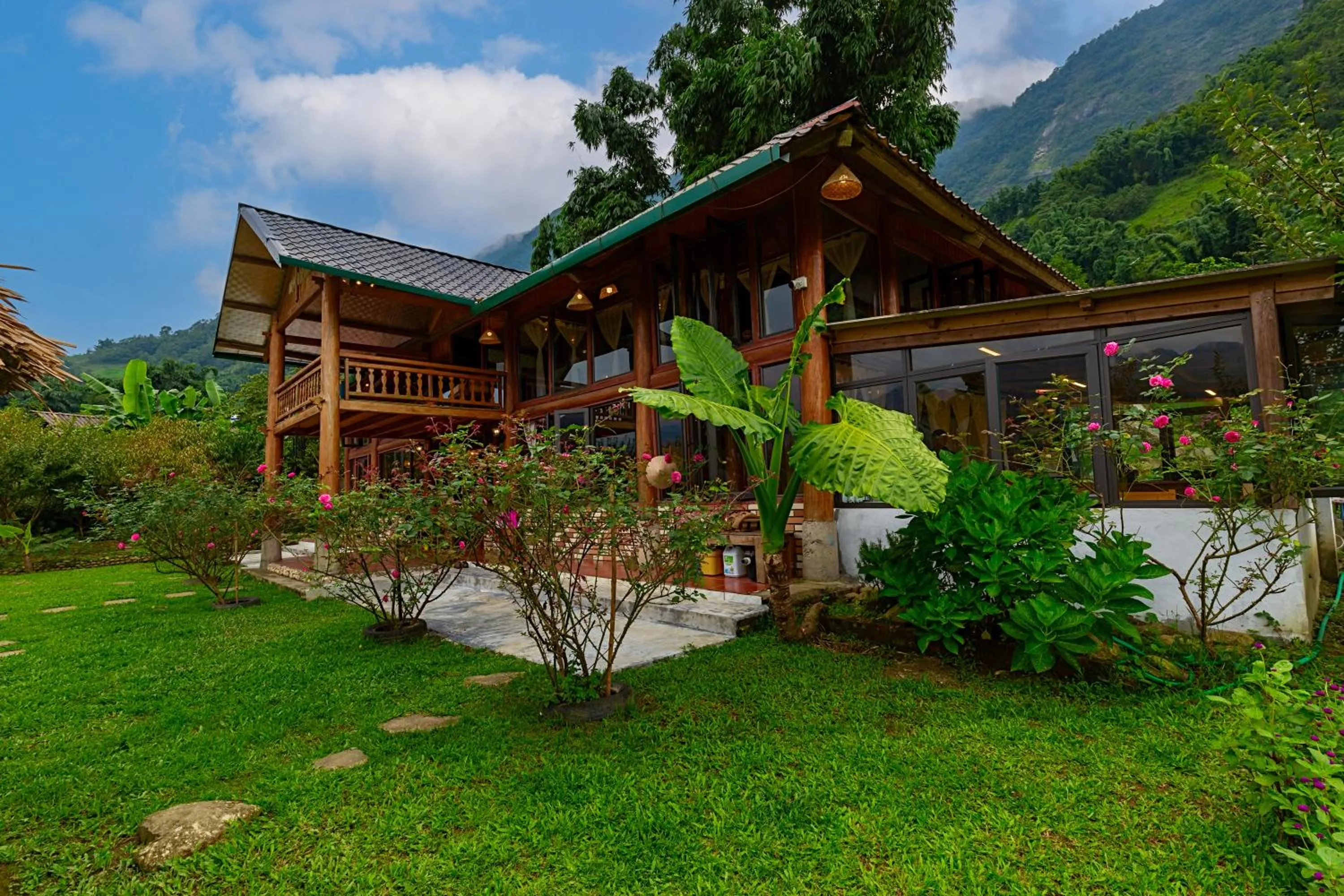 Property building in Moc Home Sapa