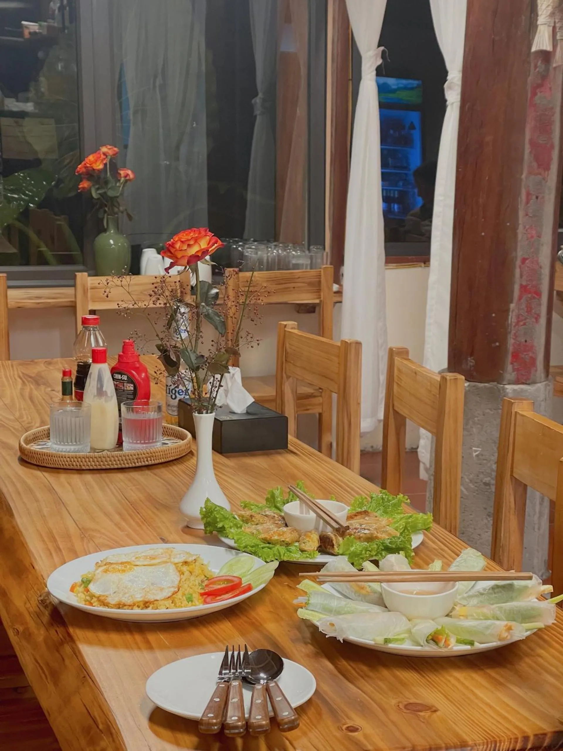 Food and drinks in Moc Home Sapa
