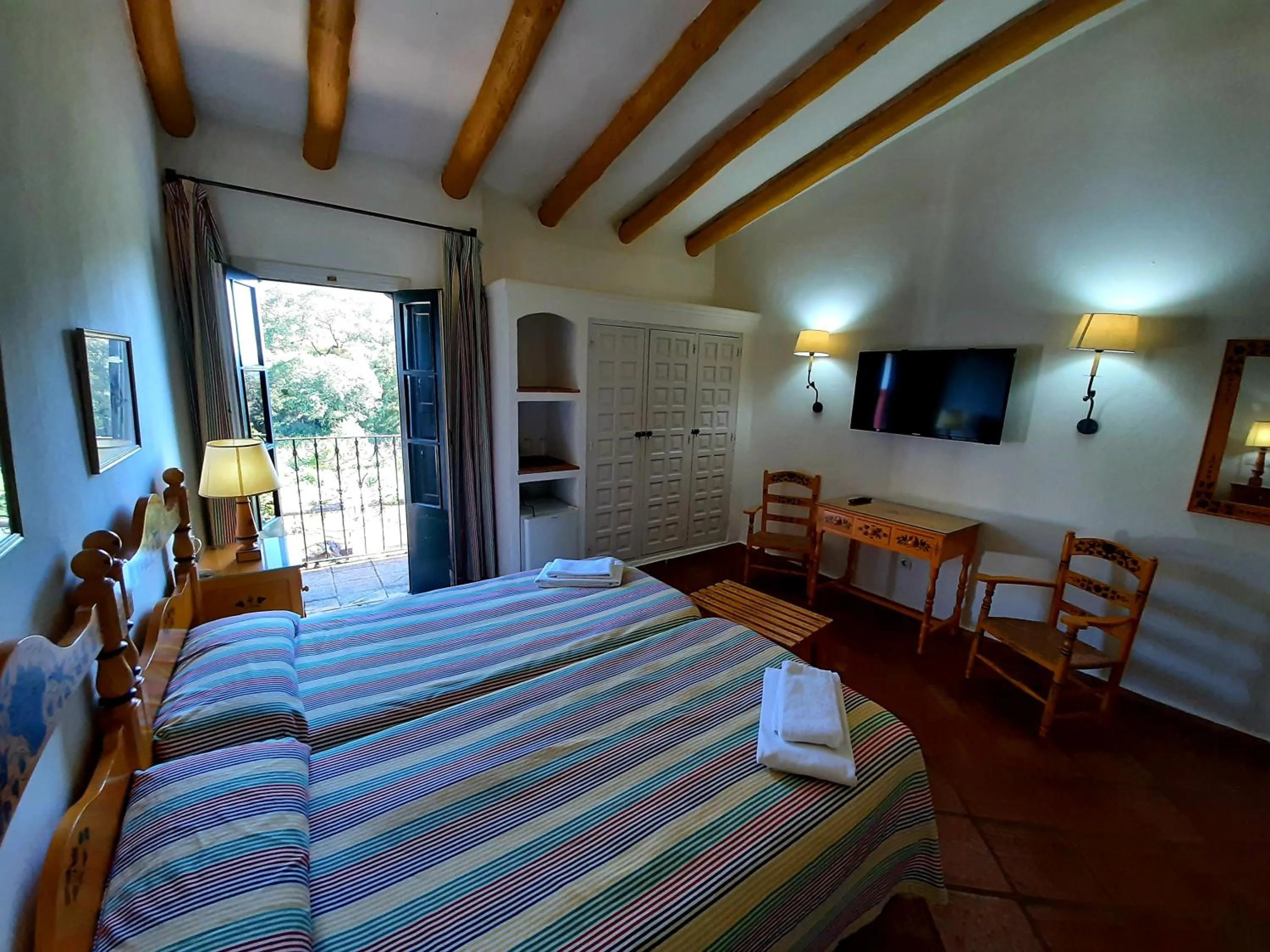 Bedroom in Finca Valbono Apartamentos Rurales y Hotel