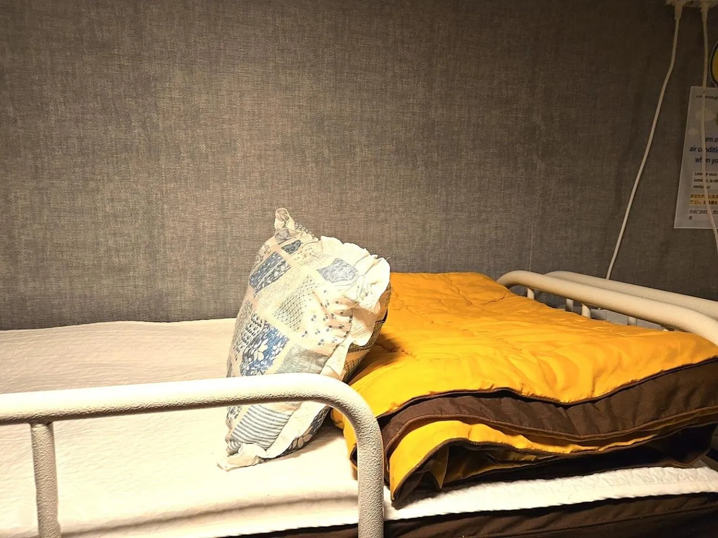 Bed in Seoul Guesthouse Foreigners Only