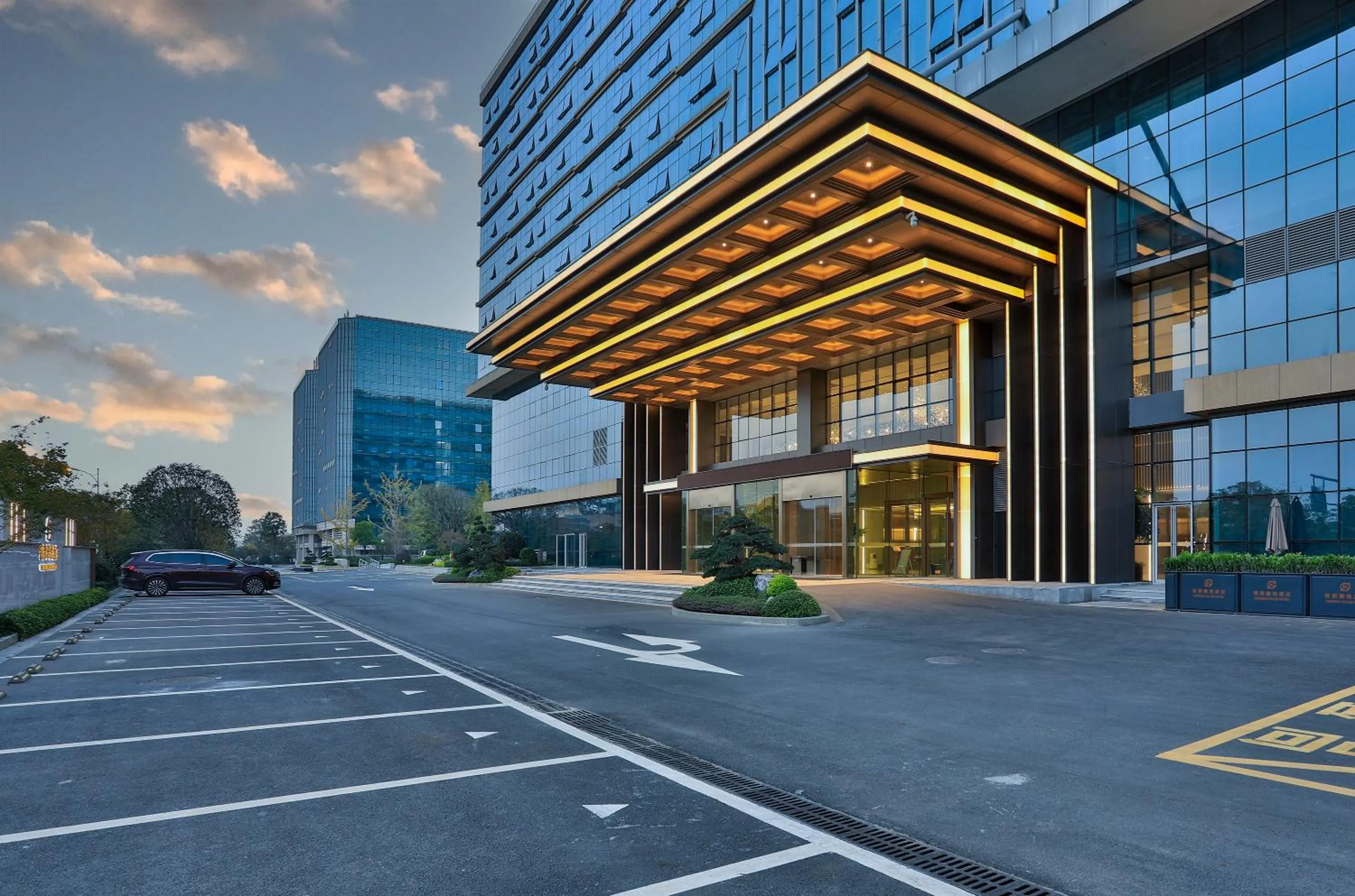 Property building in Yiwu Yandoo Yayue Hotel