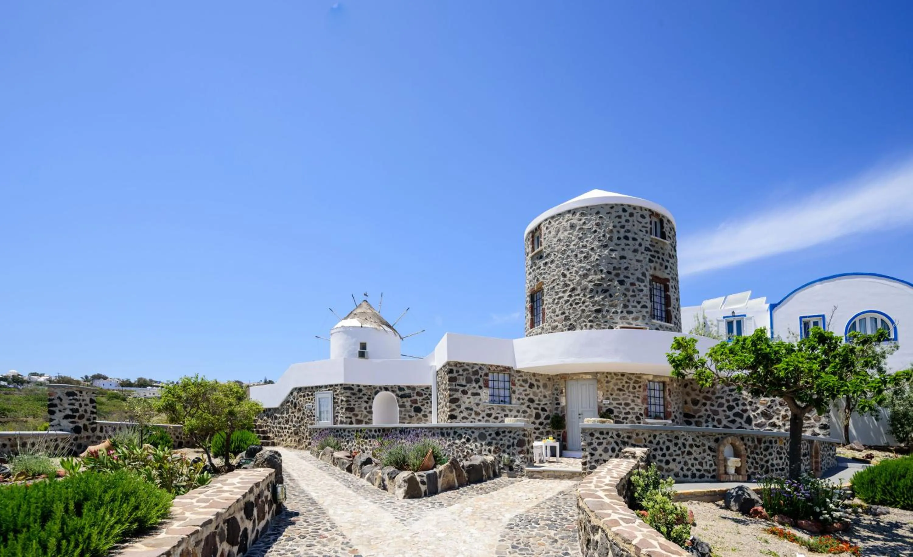 Property building in CASA ARISTA