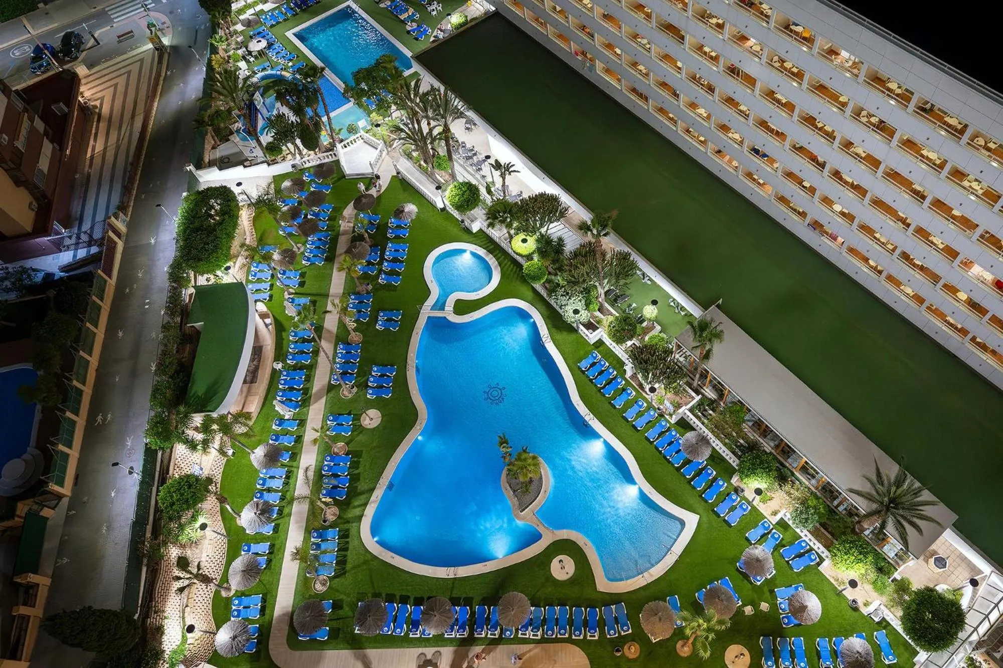 Area and facilities in Poseidon Resort