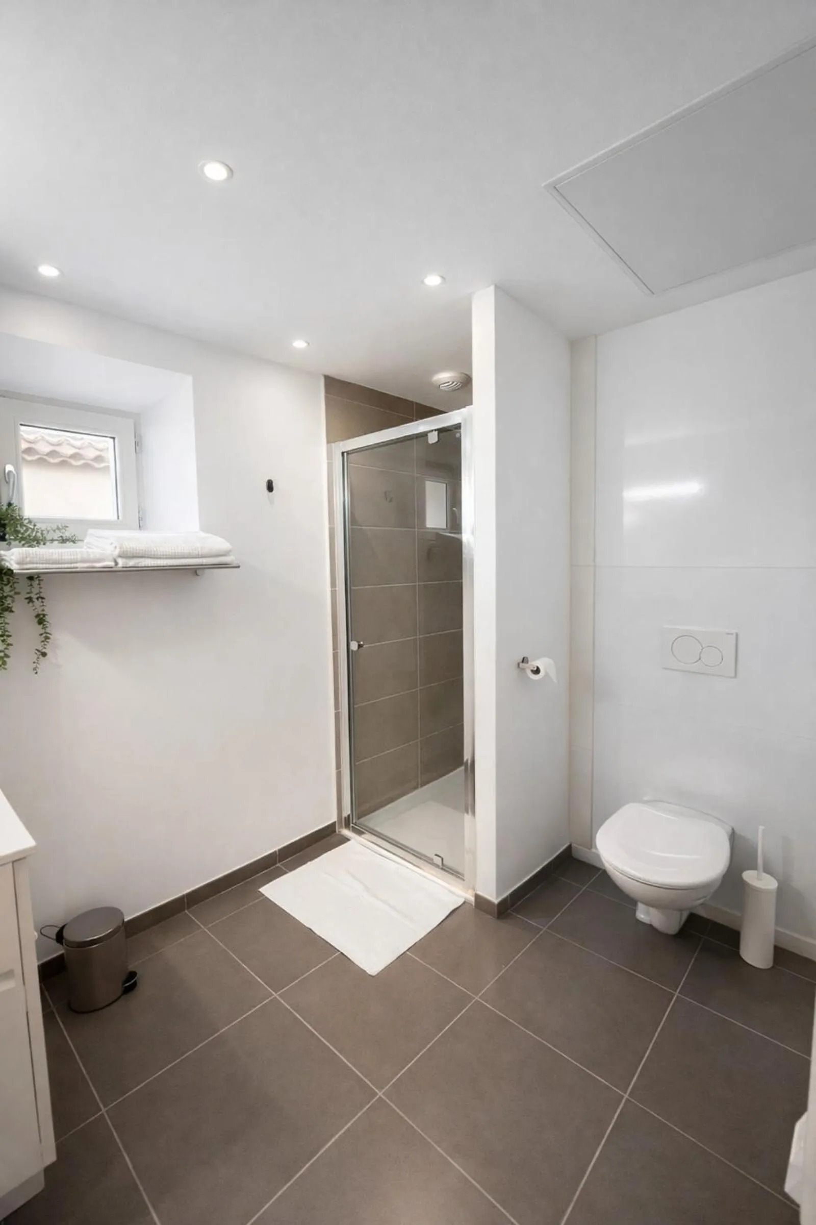 Bedroom in SOUS LES PLATANES