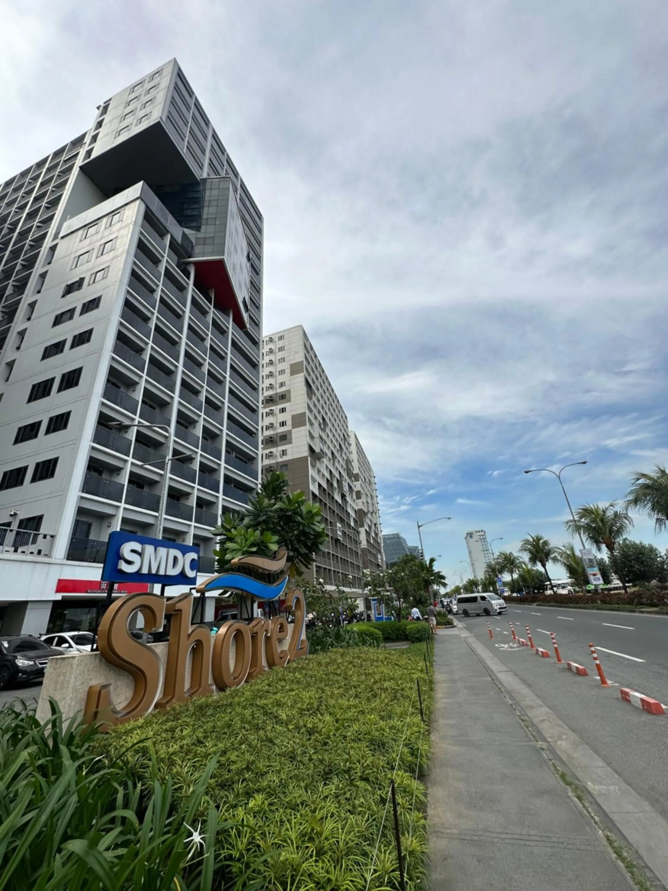 Homey Condo by the Bay