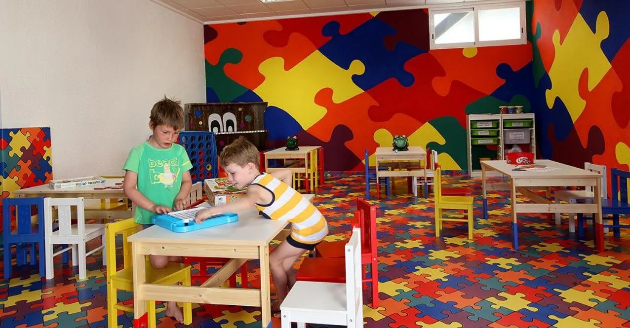 Activities in Hotel Poseidon Playa